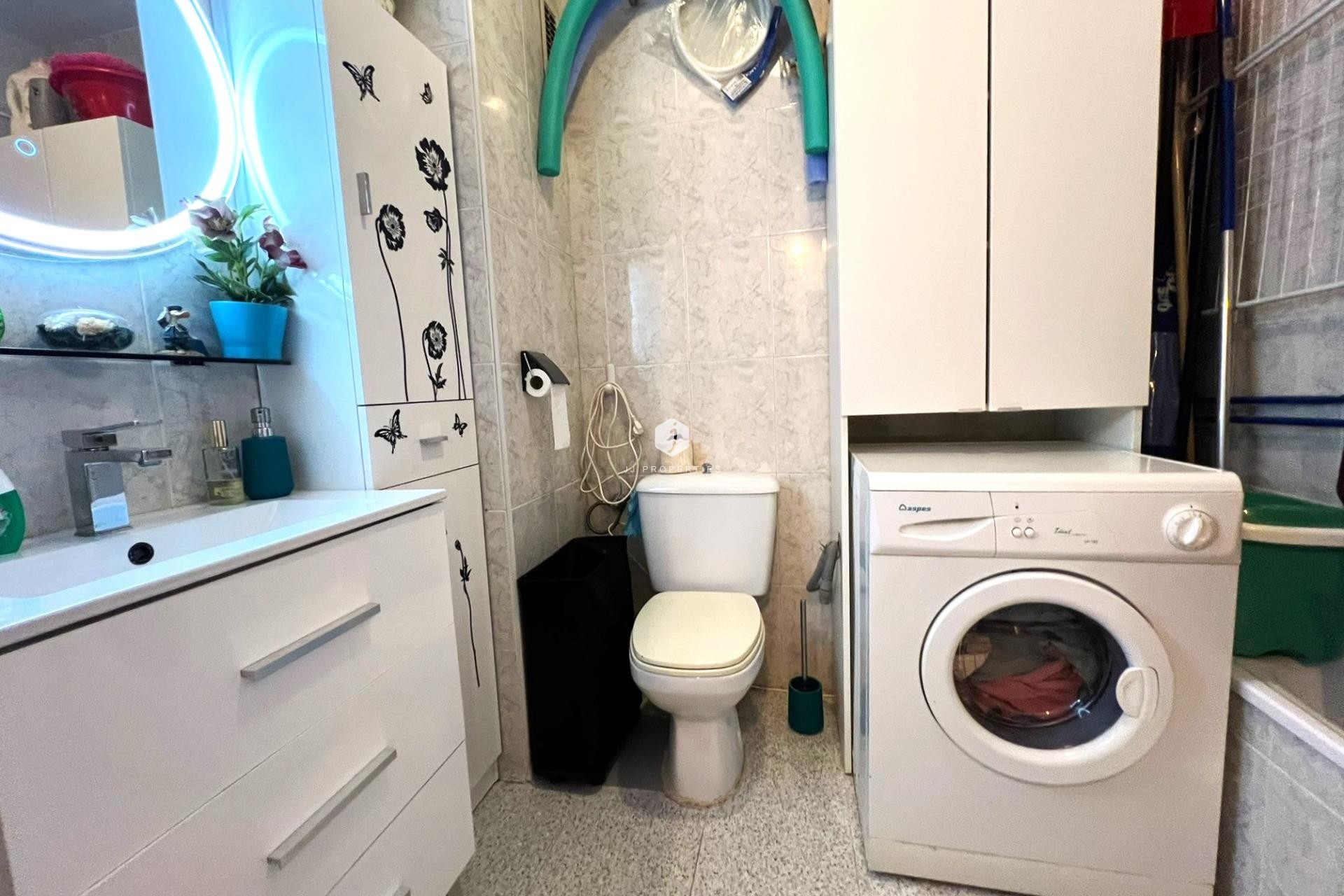 Aus zweiter Hand - Wohnung -
Torrevieja - El molino