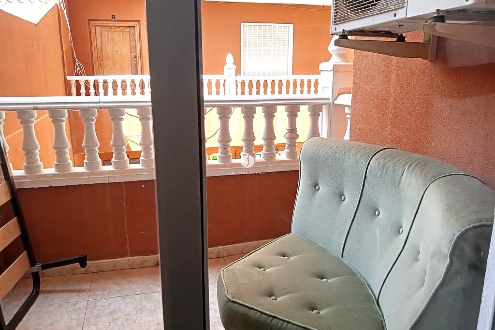 Aus zweiter Hand - Wohnung -
Torrevieja - El molino