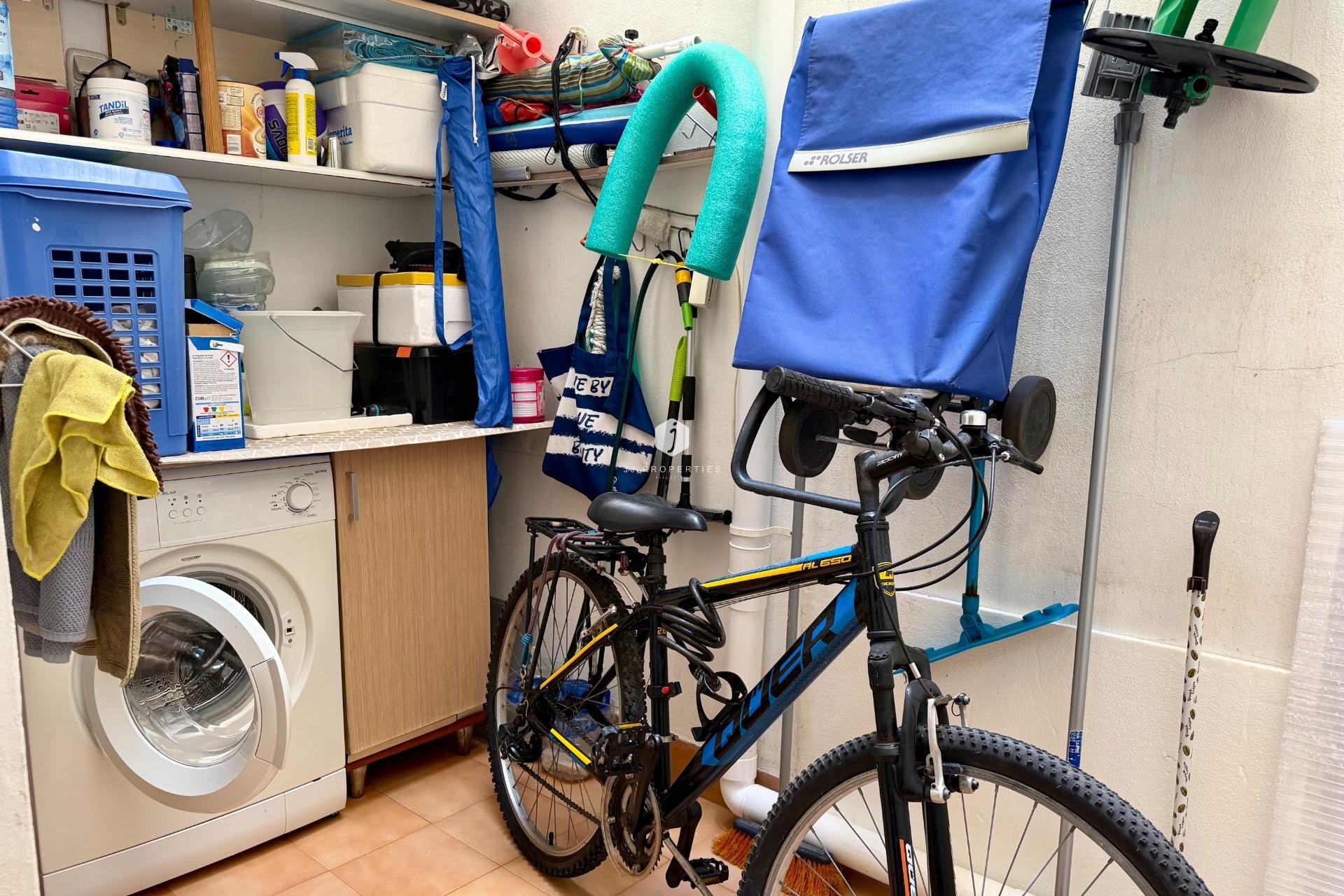Aus zweiter Hand - Wohnung -
Torrevieja - El molino