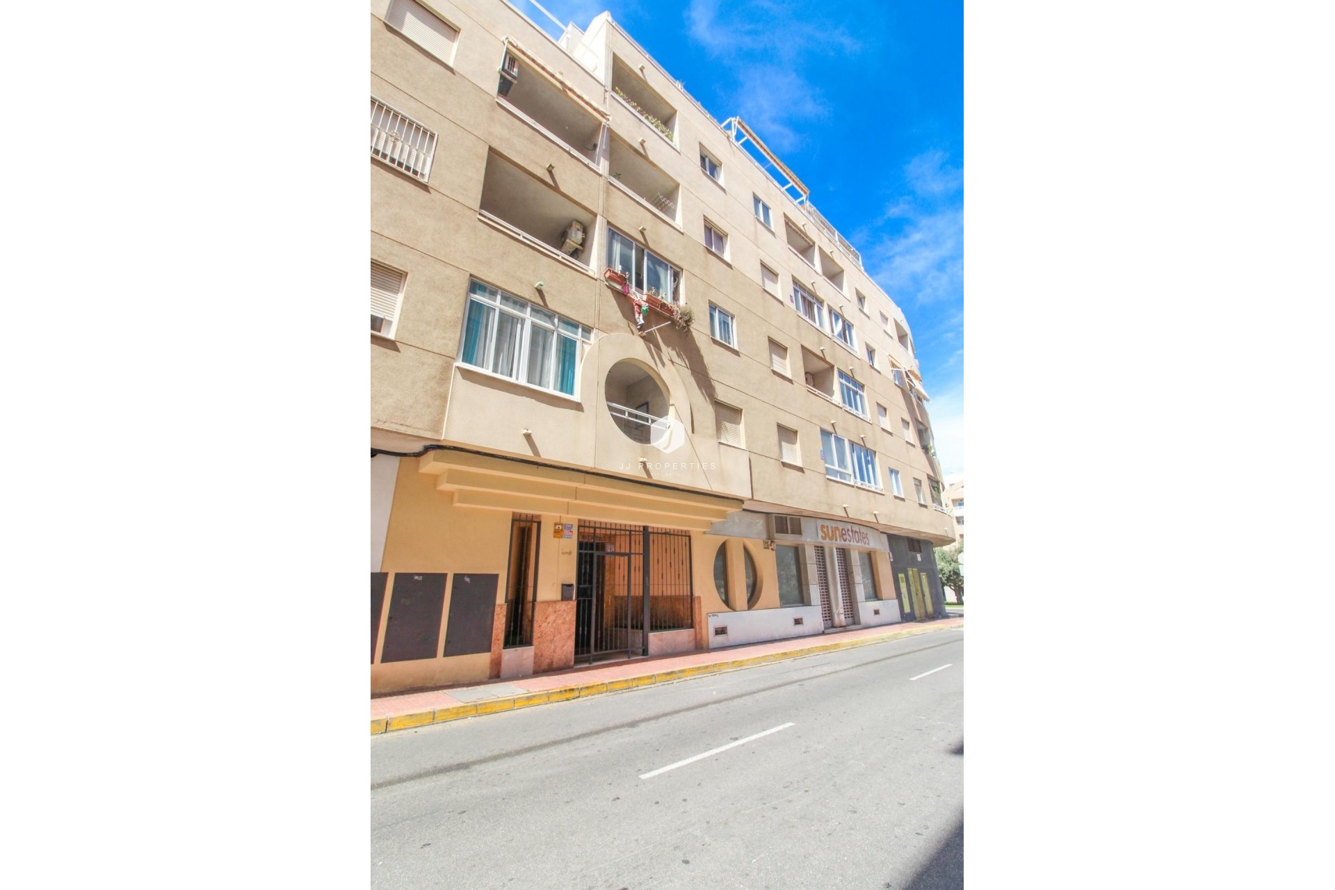 Aus zweiter Hand - Wohnung -
Torrevieja - El molino