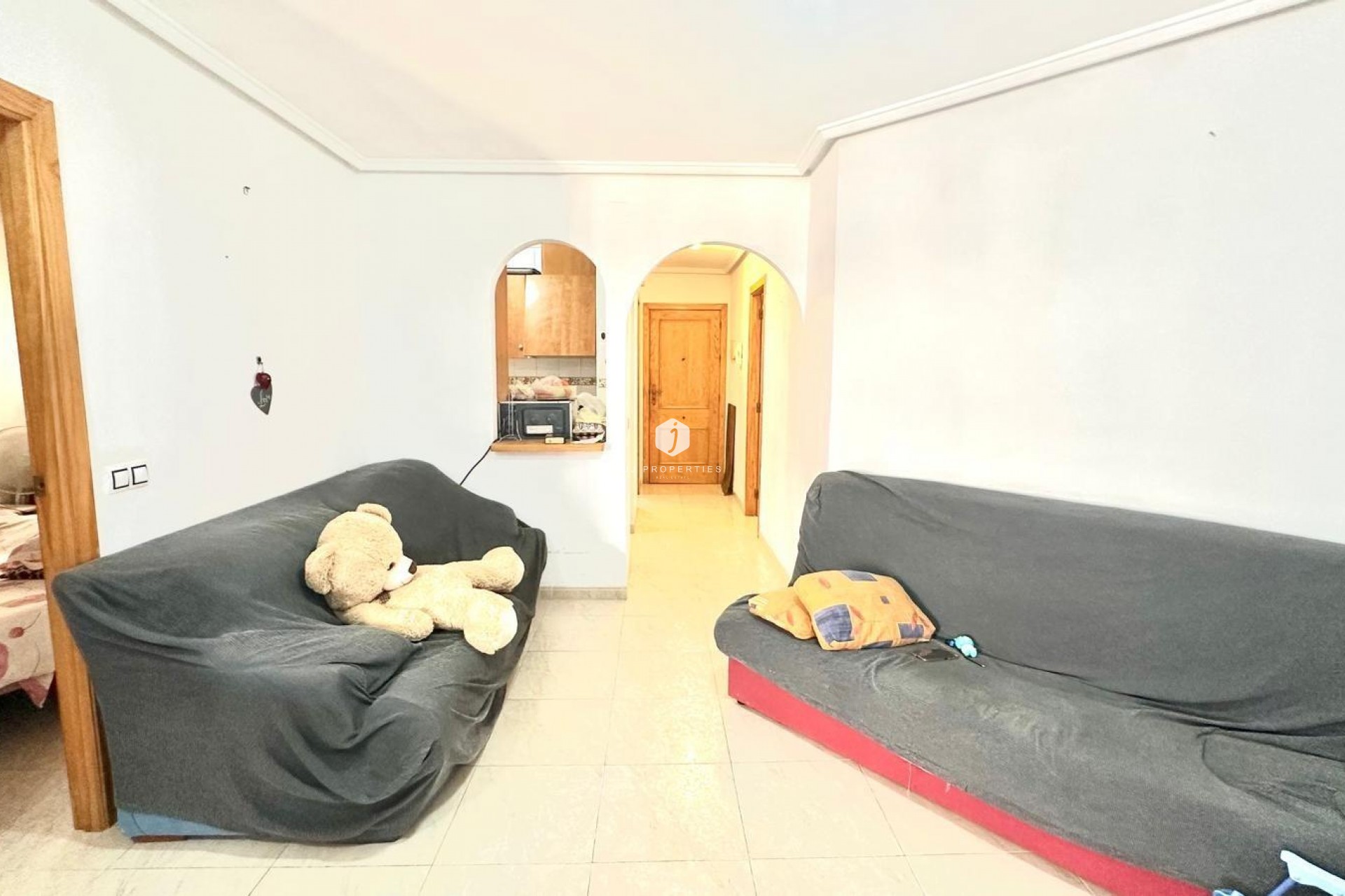 Aus zweiter Hand - Wohnung -
Torrevieja - Estacion de autobuses