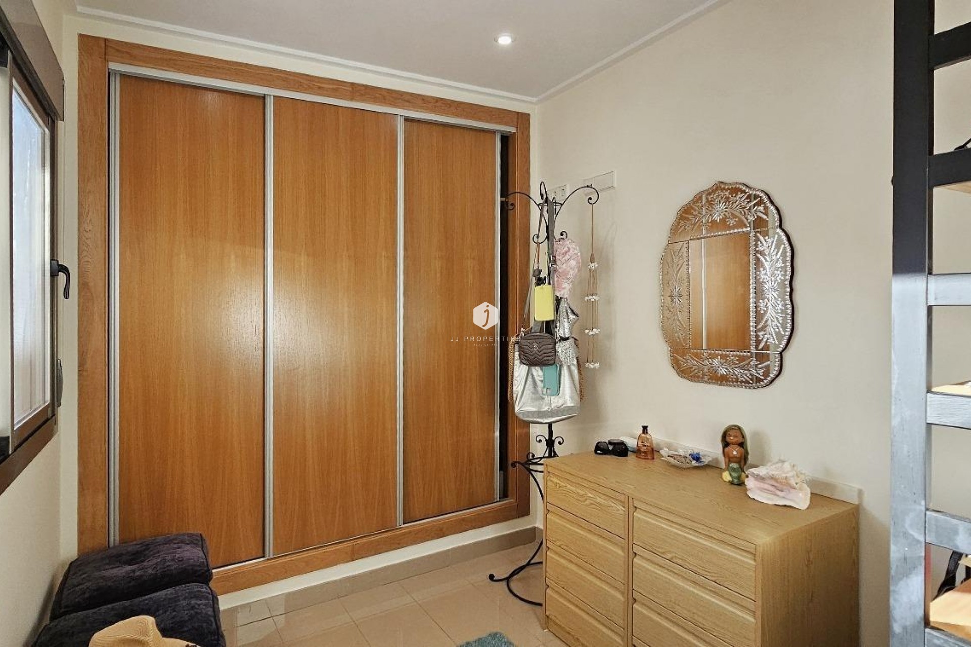 Aus zweiter Hand - Wohnung -
Torrevieja - Estacion de autobuses