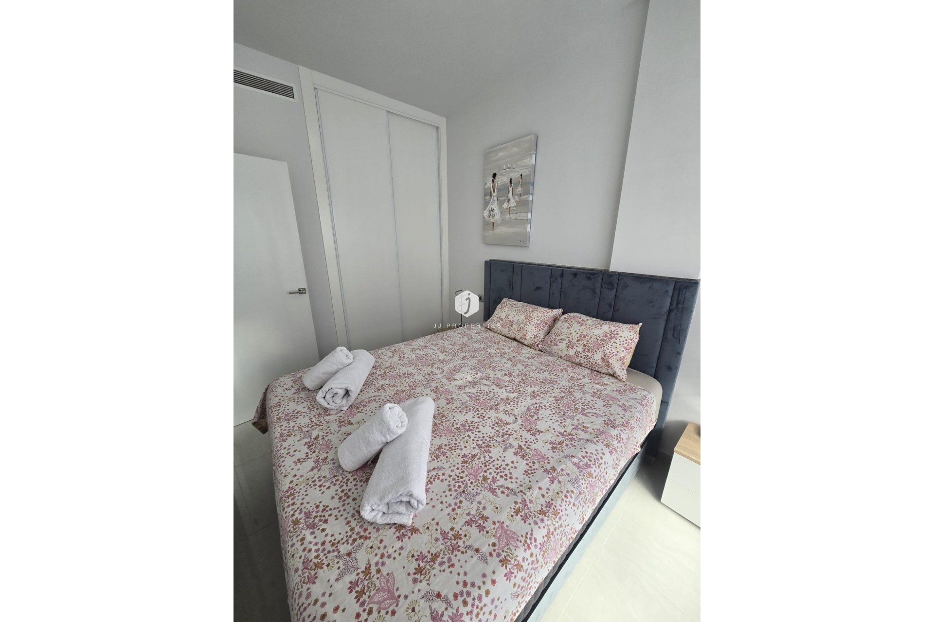 Aus zweiter Hand - Wohnung -
Torrevieja - Estacion de autobuses