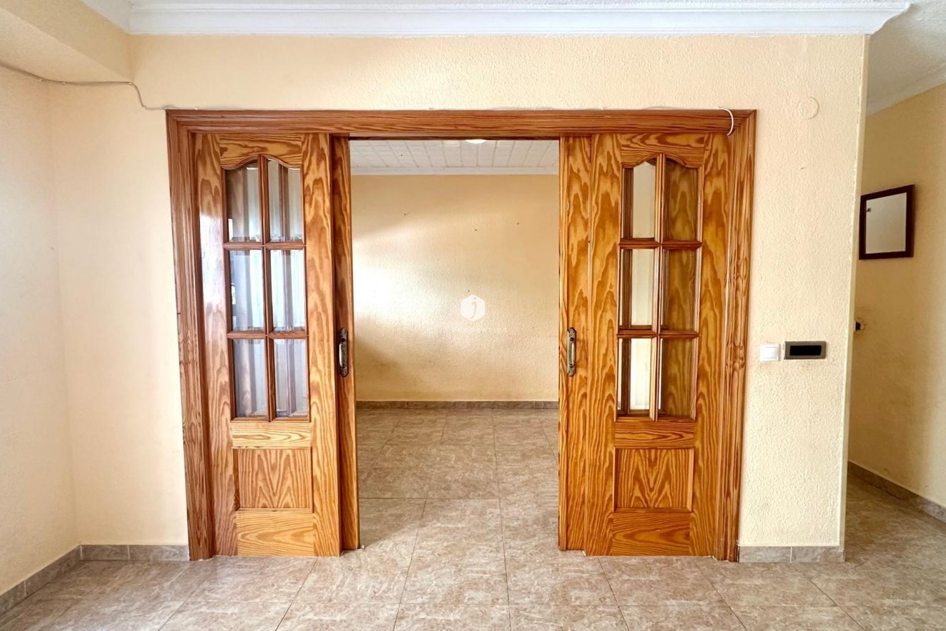 Aus zweiter Hand - Wohnung -
Torrevieja - Estacion de autobuses