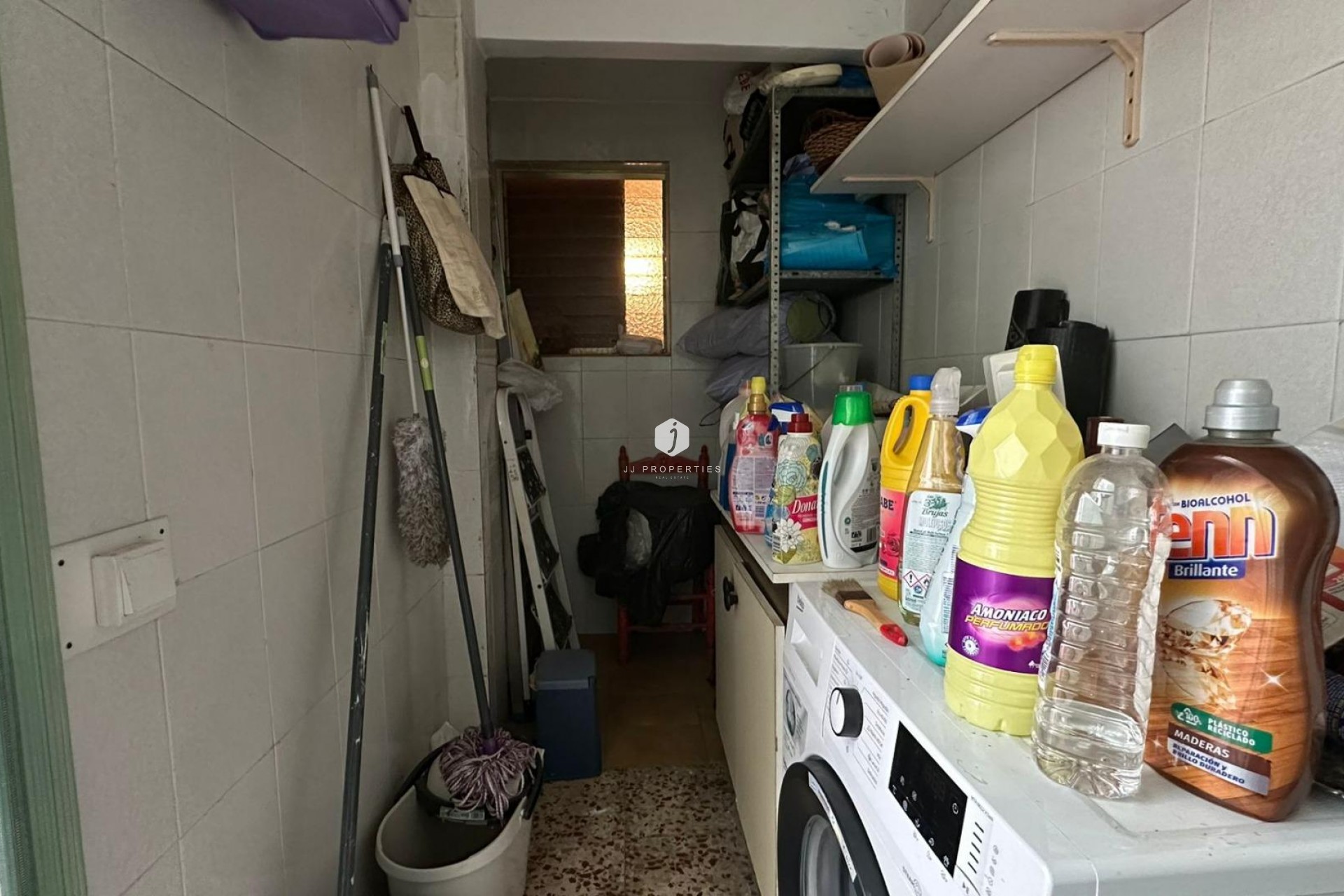 Aus zweiter Hand - Wohnung -
Torrevieja - Estacion de autobuses