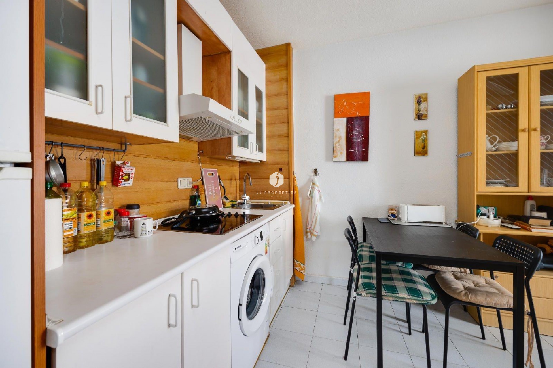 Aus zweiter Hand - Wohnung -
Torrevieja - Estacion de autobuses