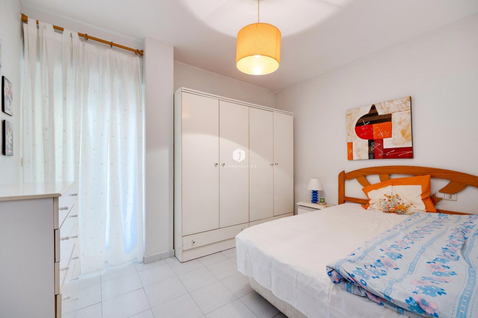 Aus zweiter Hand - Wohnung -
Torrevieja - Estacion de autobuses