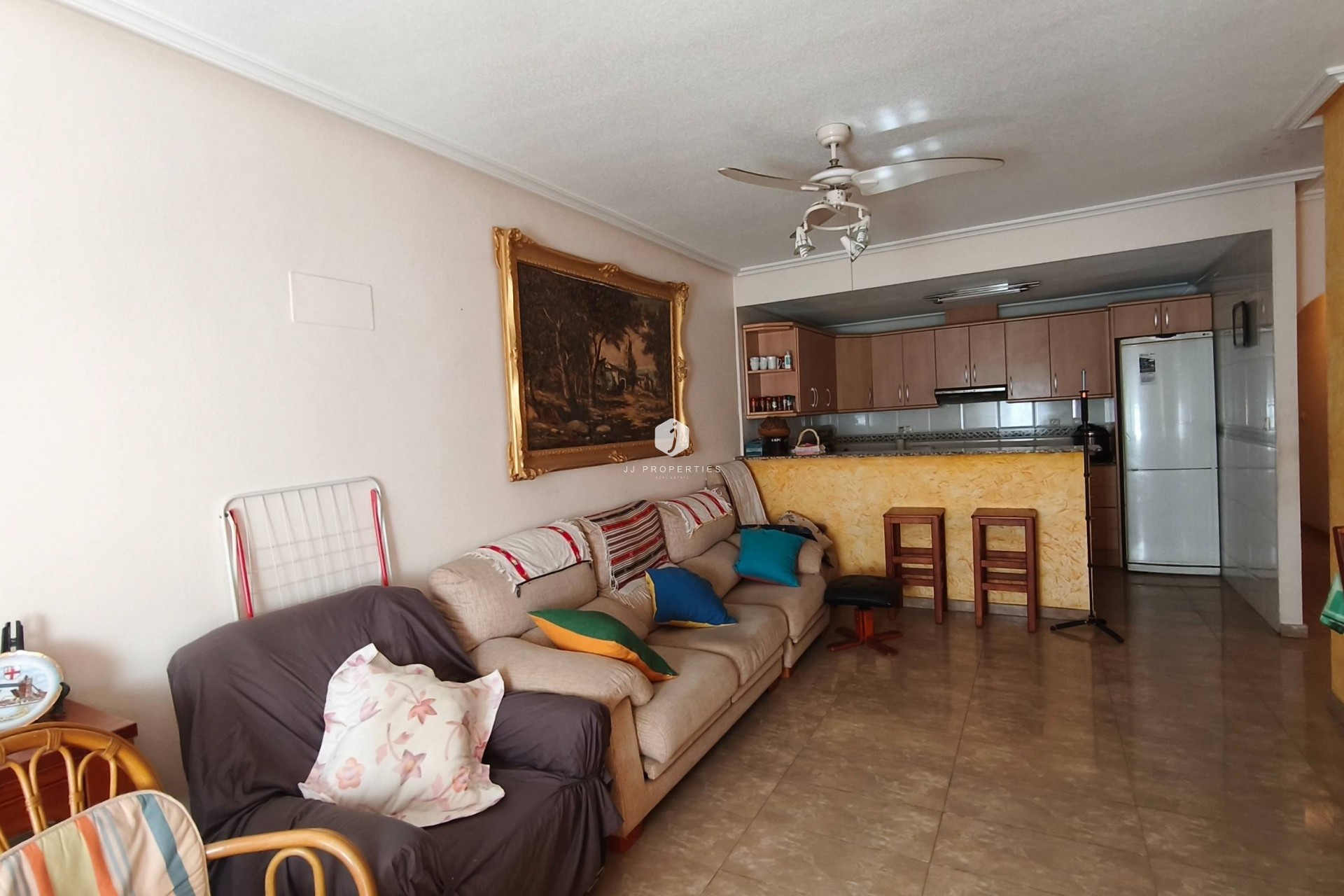 Aus zweiter Hand - Wohnung -
Torrevieja - Estacion de autobuses