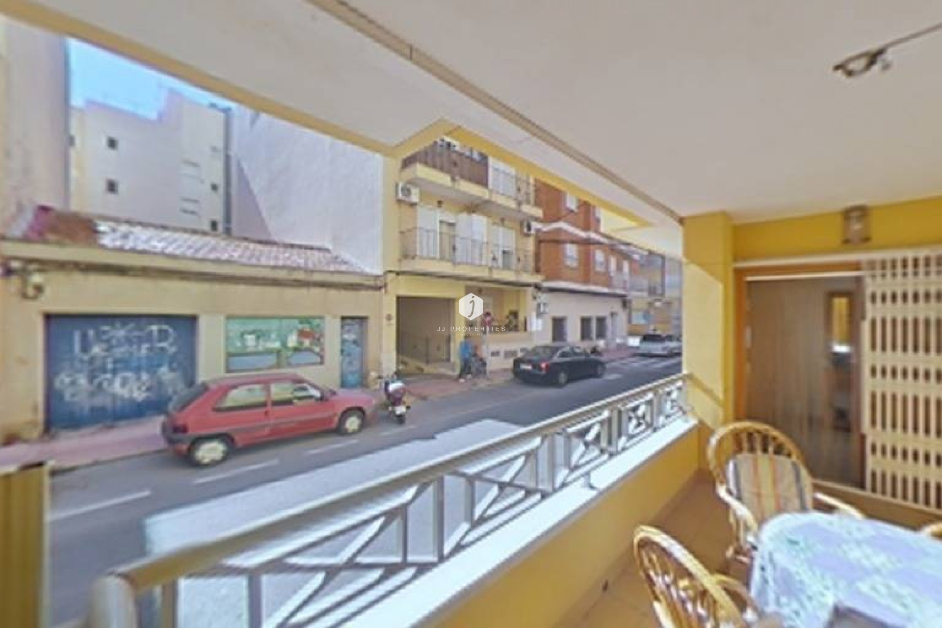 Aus zweiter Hand - Wohnung -
Torrevieja - Estacion de autobuses