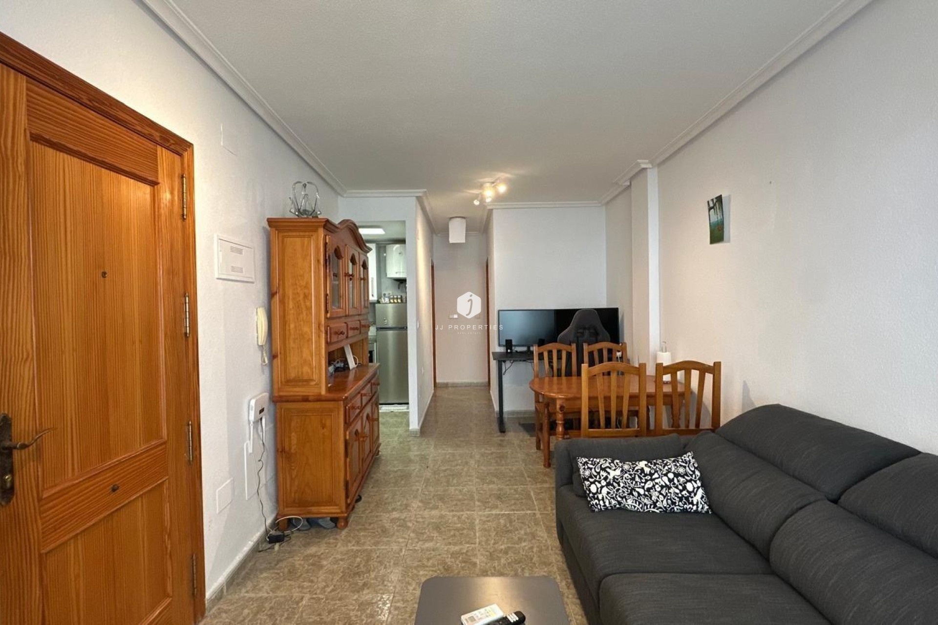 Aus zweiter Hand - Wohnung -
Torrevieja - Estacion de autobuses