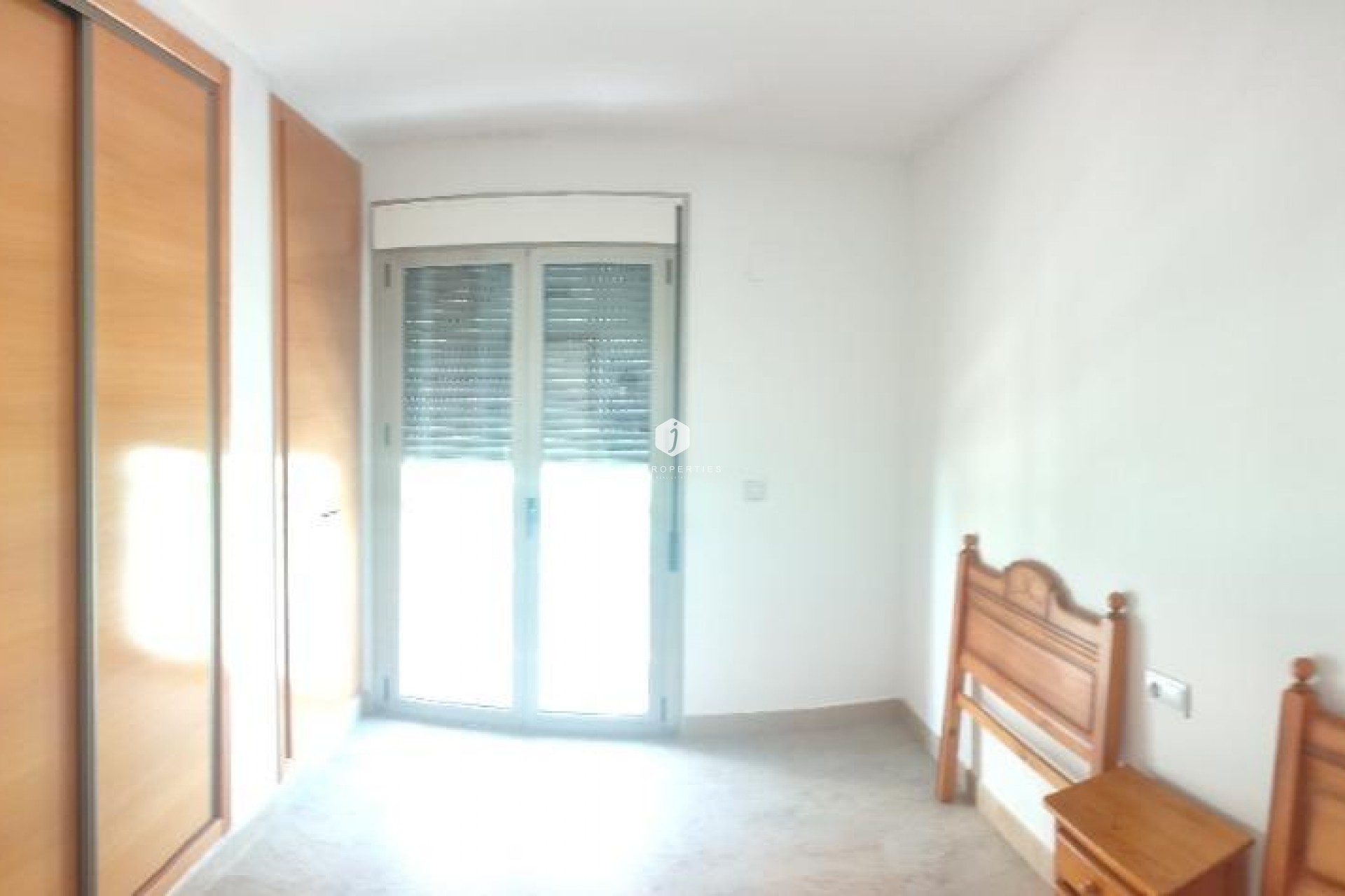 Aus zweiter Hand - Wohnung -
Torrevieja - Estacion de autobuses