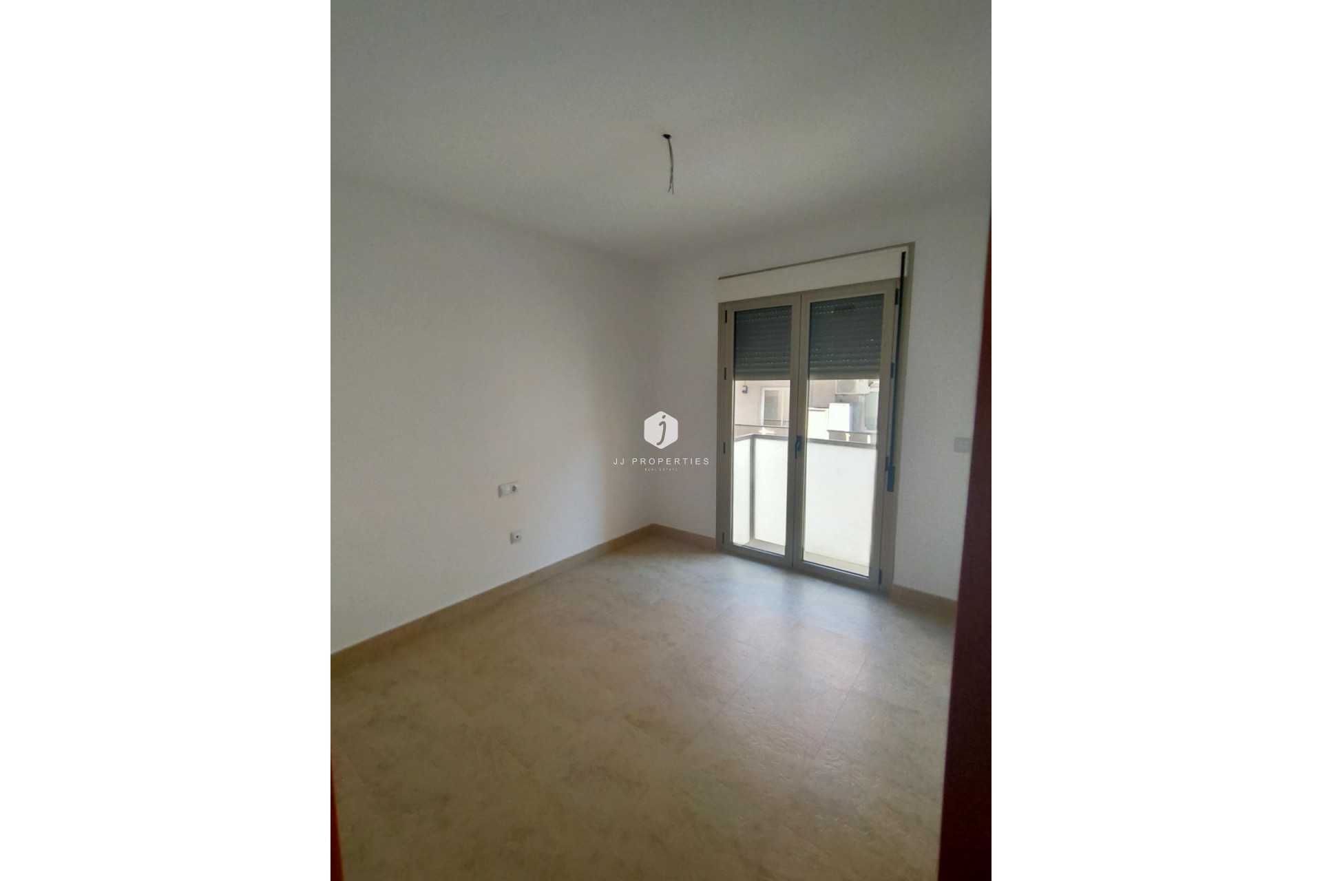 Aus zweiter Hand - Wohnung -
Torrevieja - Estacion de autobuses