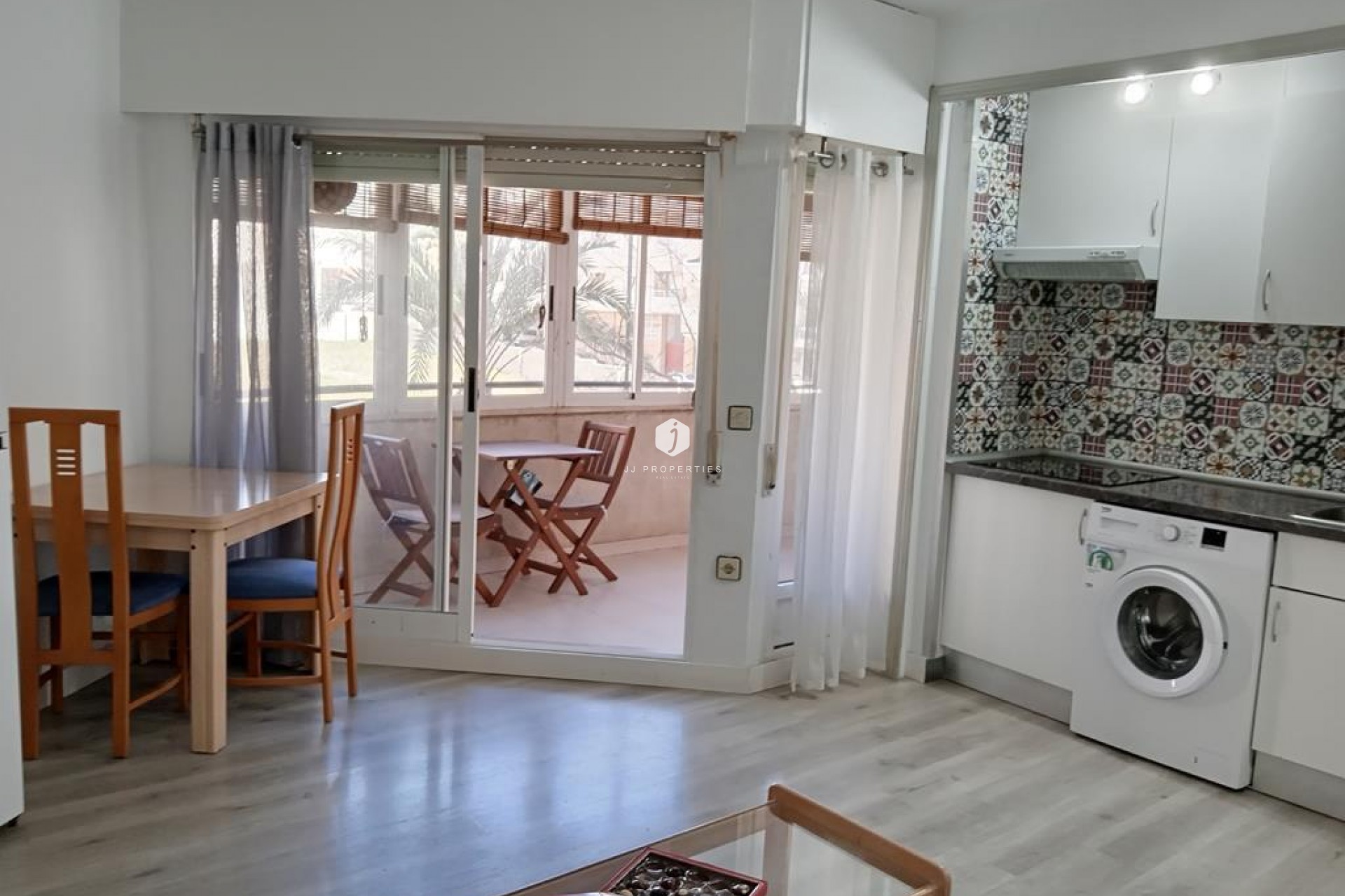 Aus zweiter Hand - Wohnung -
Torrevieja - Habaneras