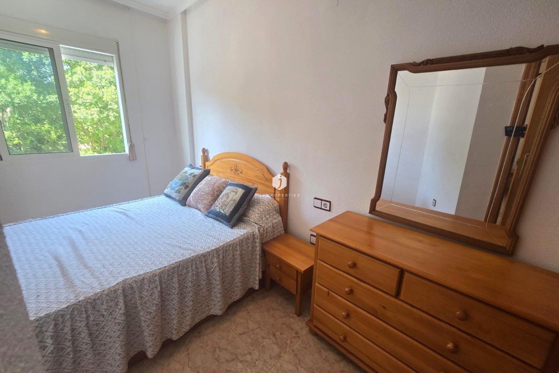 Aus zweiter Hand - Wohnung -
Torrevieja - Habaneras