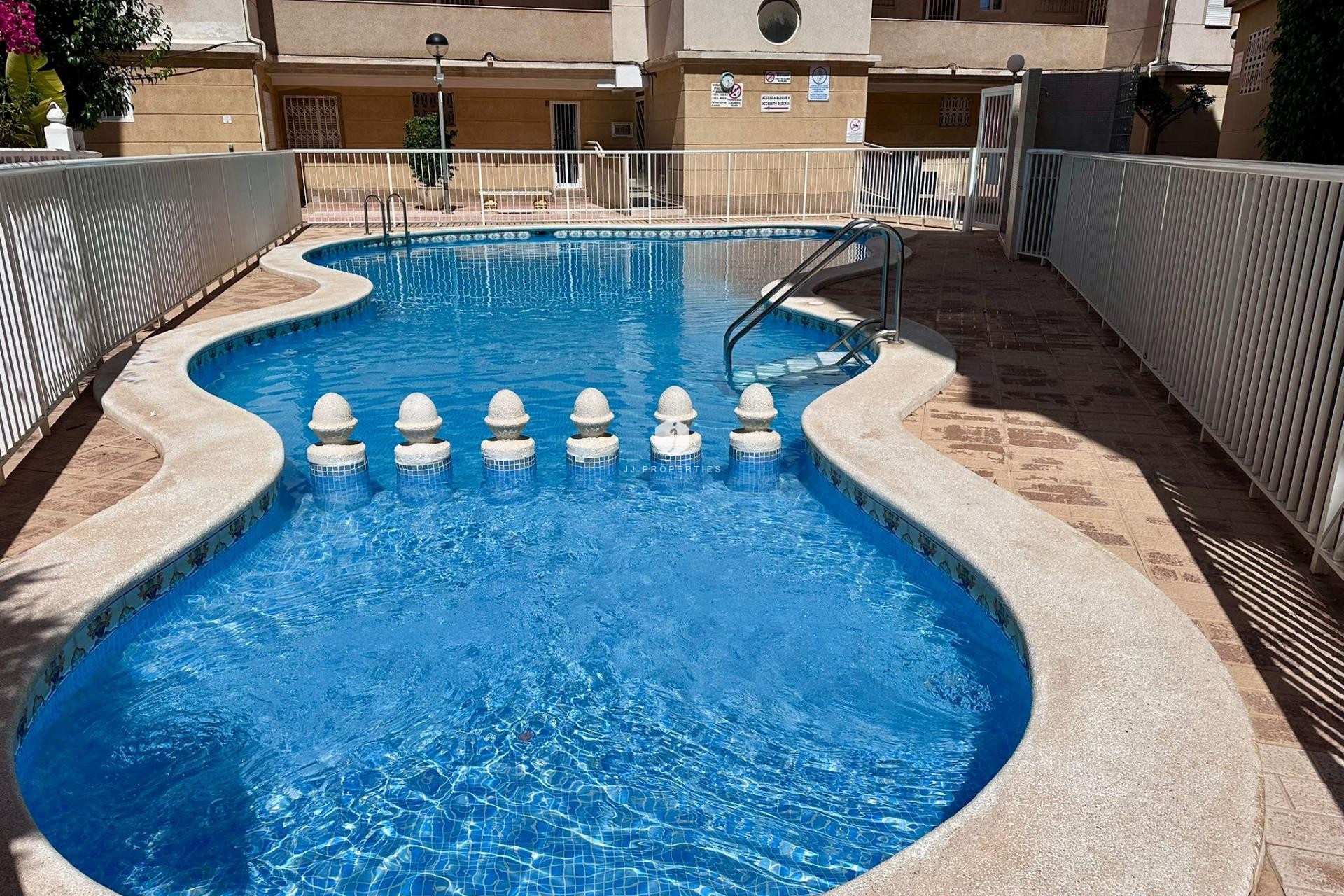 Aus zweiter Hand - Wohnung -
Torrevieja - Habaneras