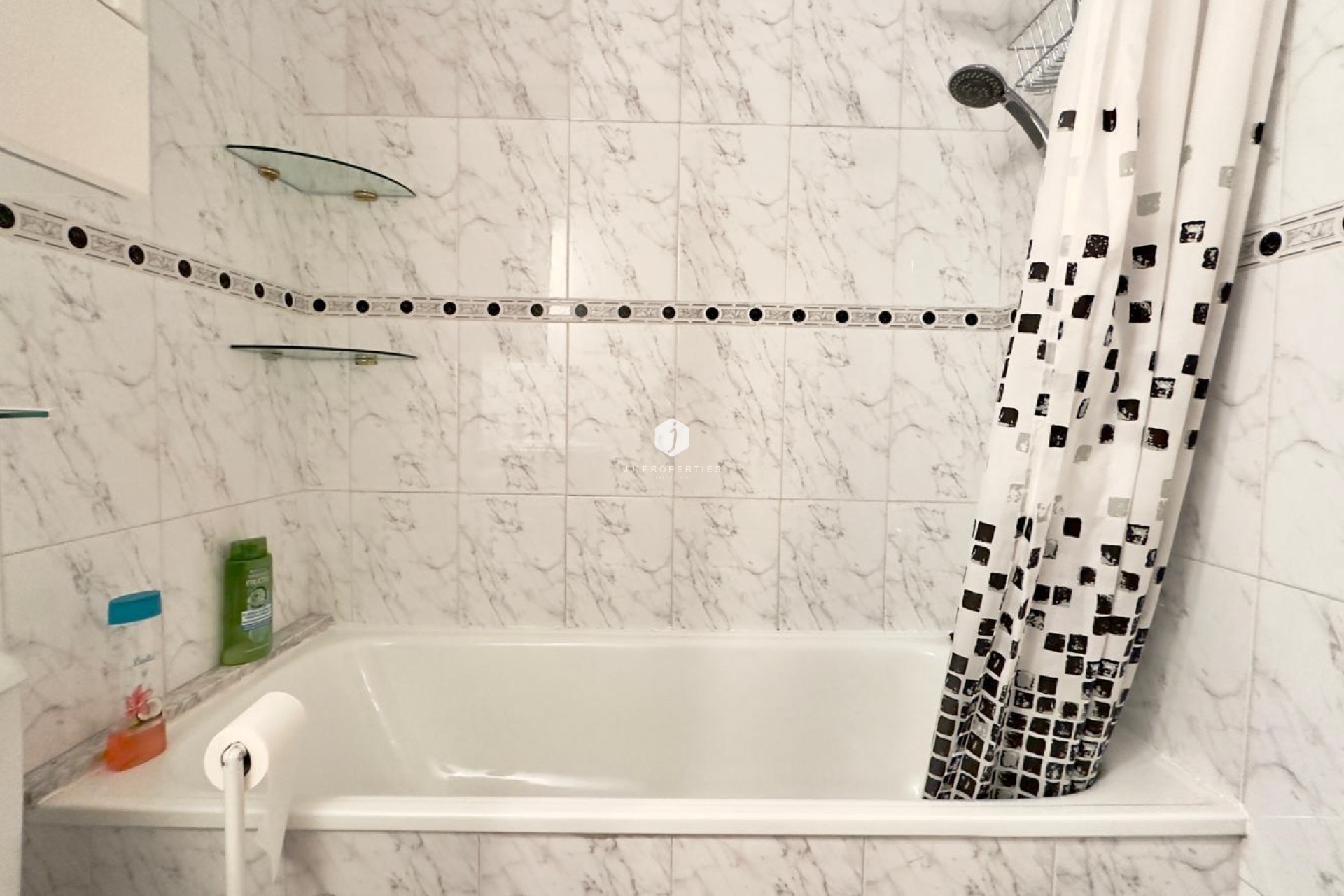 Aus zweiter Hand - Wohnung -
Torrevieja - La Mata Pueblo