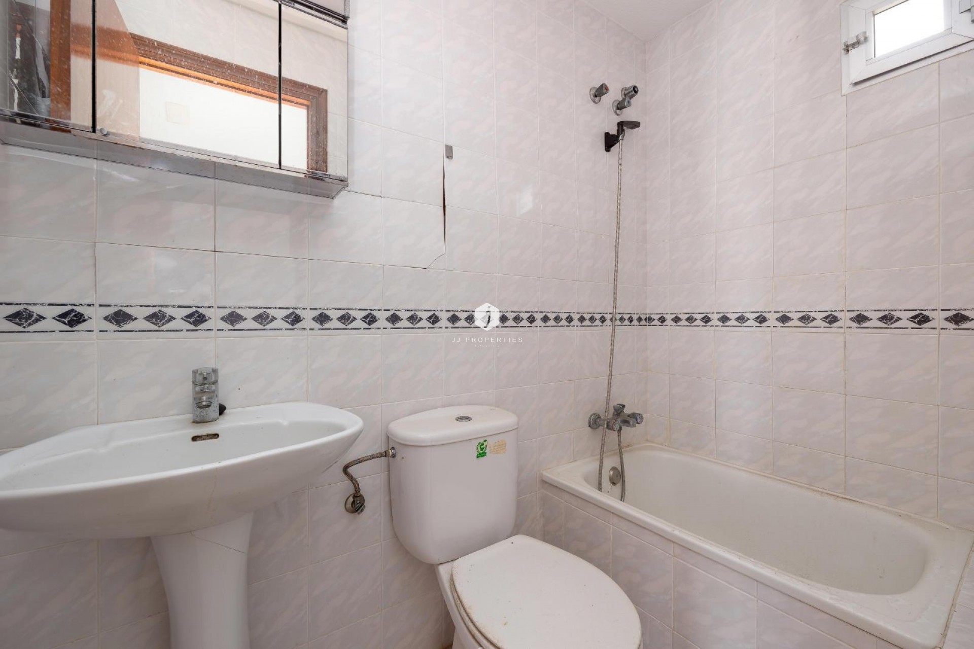 Aus zweiter Hand - Wohnung -
Torrevieja - La Mata Pueblo