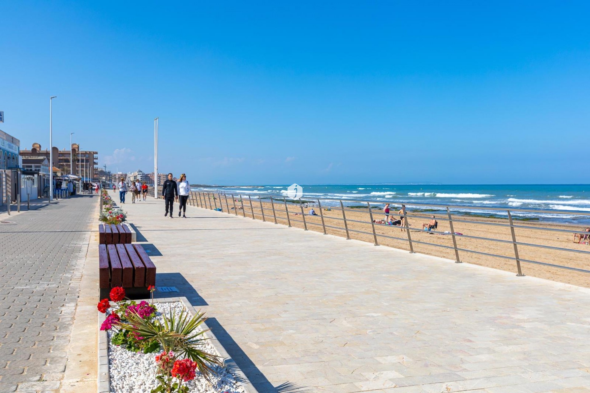 Aus zweiter Hand - Wohnung -
Torrevieja - La Mata Pueblo