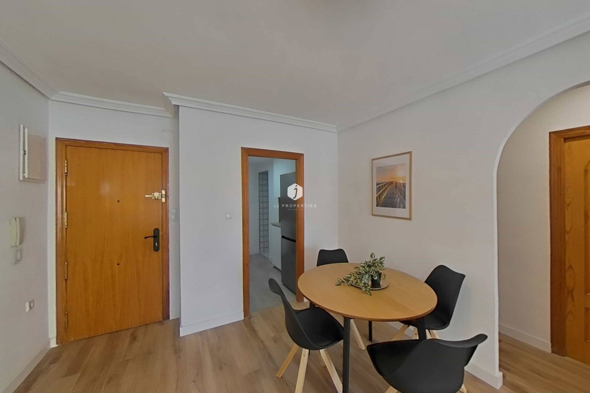 Aus zweiter Hand - Wohnung -
Torrevieja - La Mata Pueblo