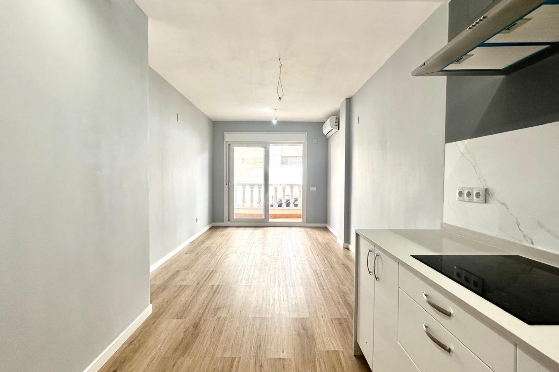 Aus zweiter Hand - Wohnung -
Torrevieja - La Mata Pueblo