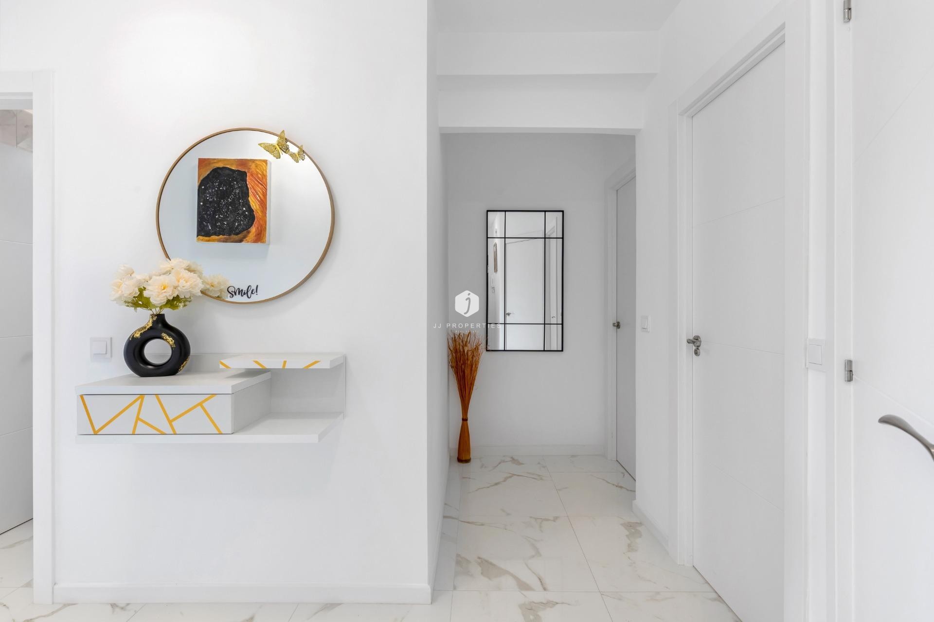 Aus zweiter Hand - Wohnung -
Torrevieja - La Mata