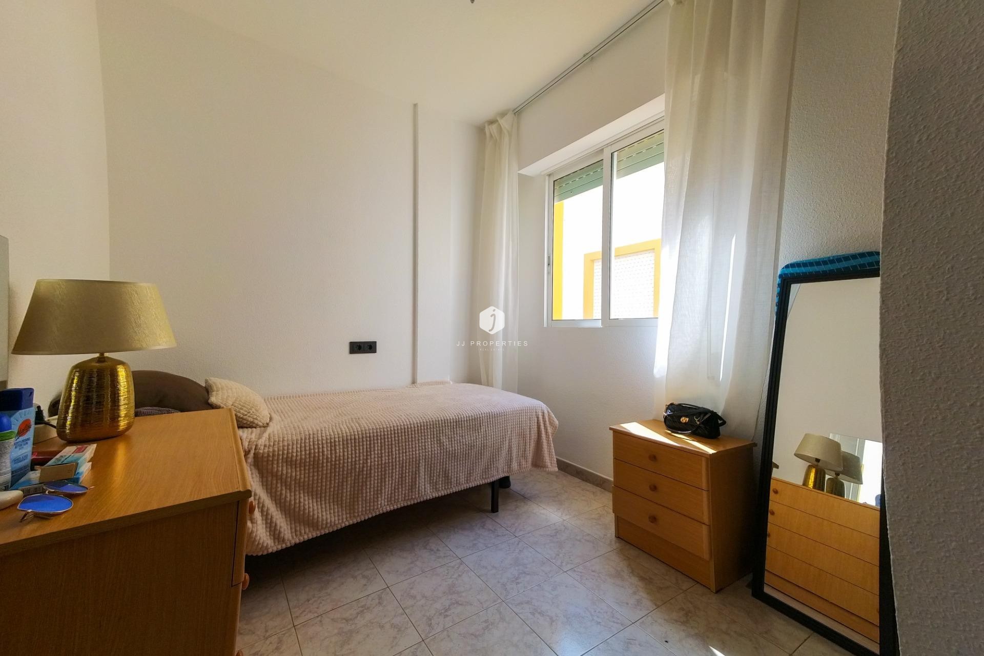 Aus zweiter Hand - Wohnung -
Torrevieja - La Mata