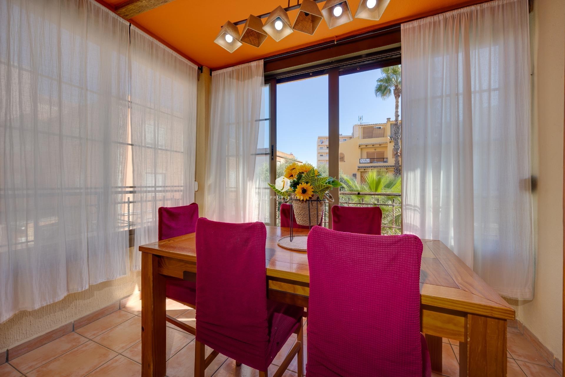 Aus zweiter Hand - Wohnung -
Torrevieja - La Mata