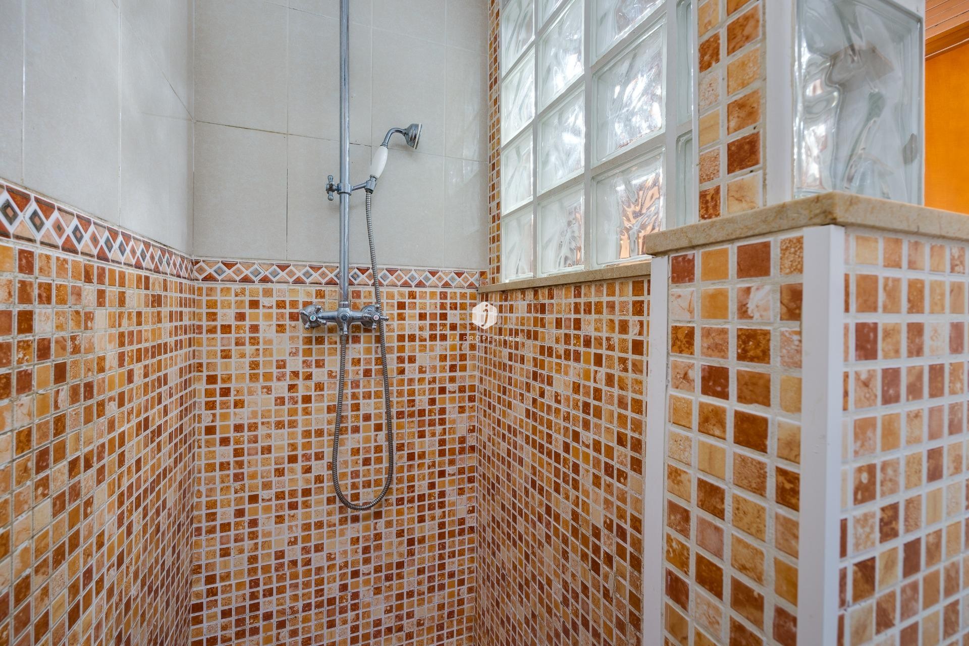 Aus zweiter Hand - Wohnung -
Torrevieja - La Mata