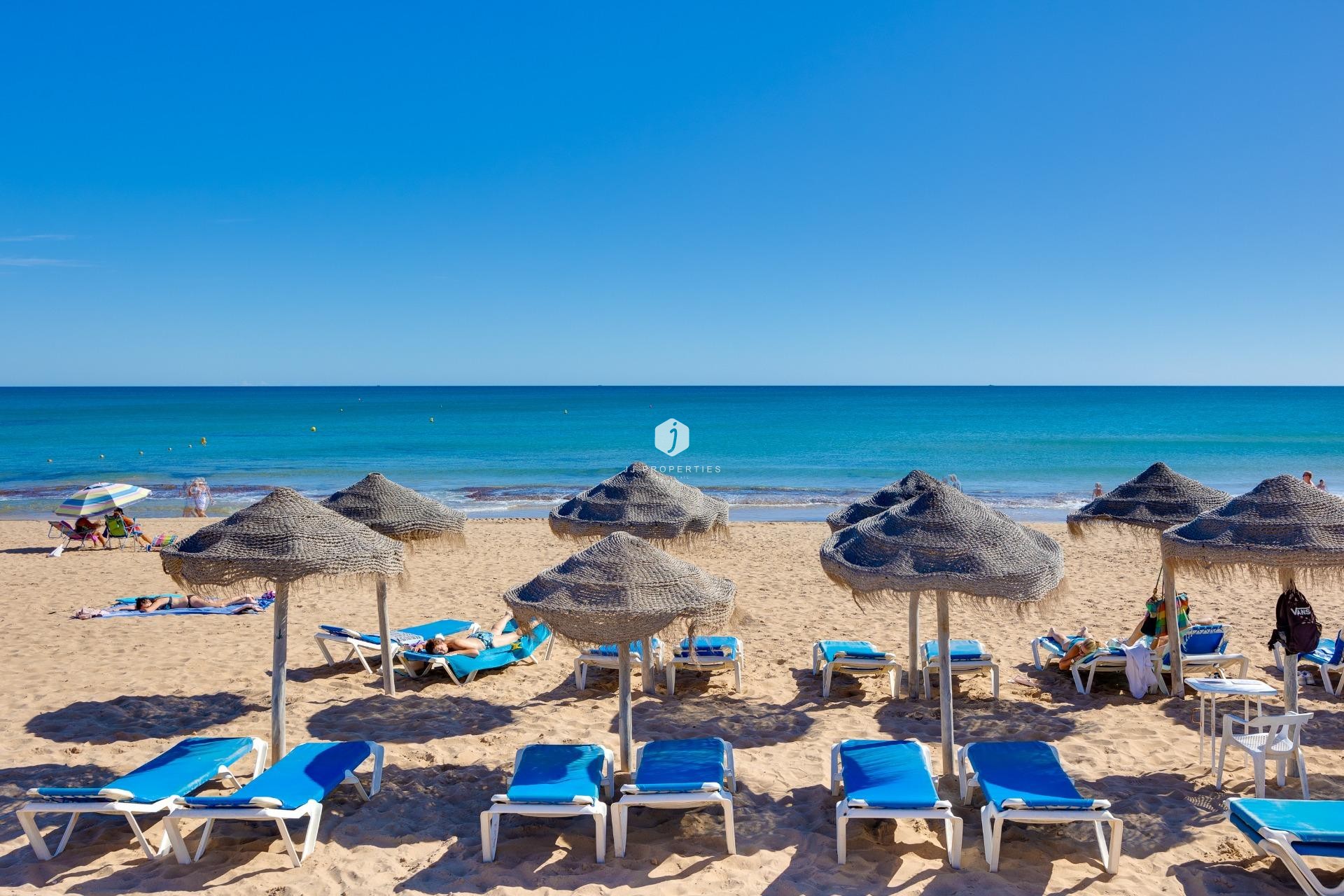 Aus zweiter Hand - Wohnung -
Torrevieja - La Mata