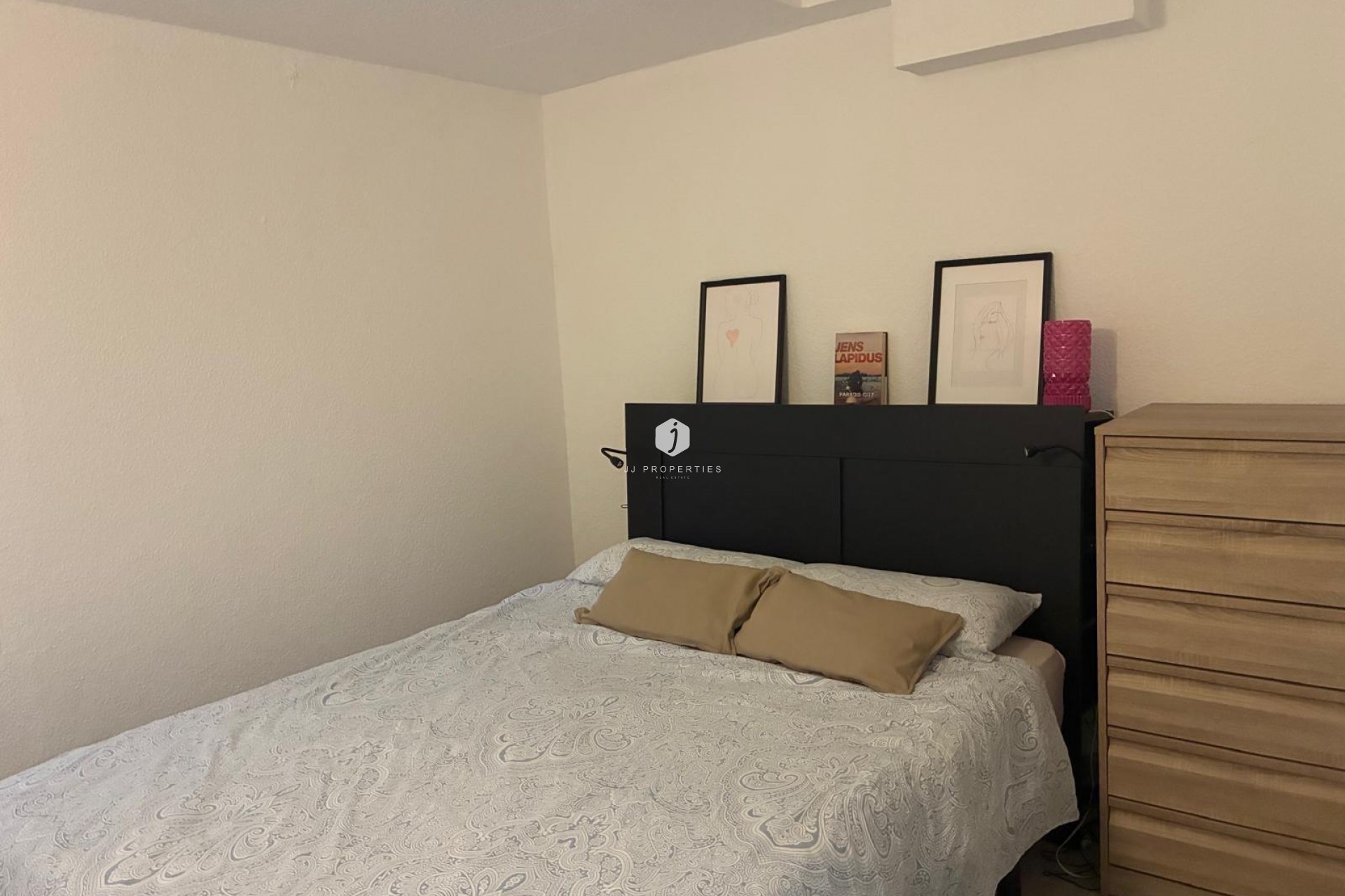 Aus zweiter Hand - Wohnung -
Torrevieja - La Mata