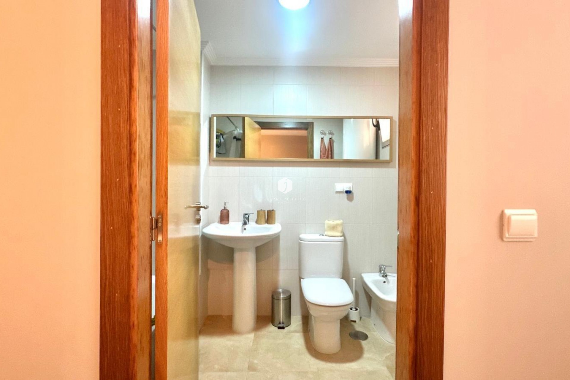 Aus zweiter Hand - Wohnung -
Torrevieja - La Mata