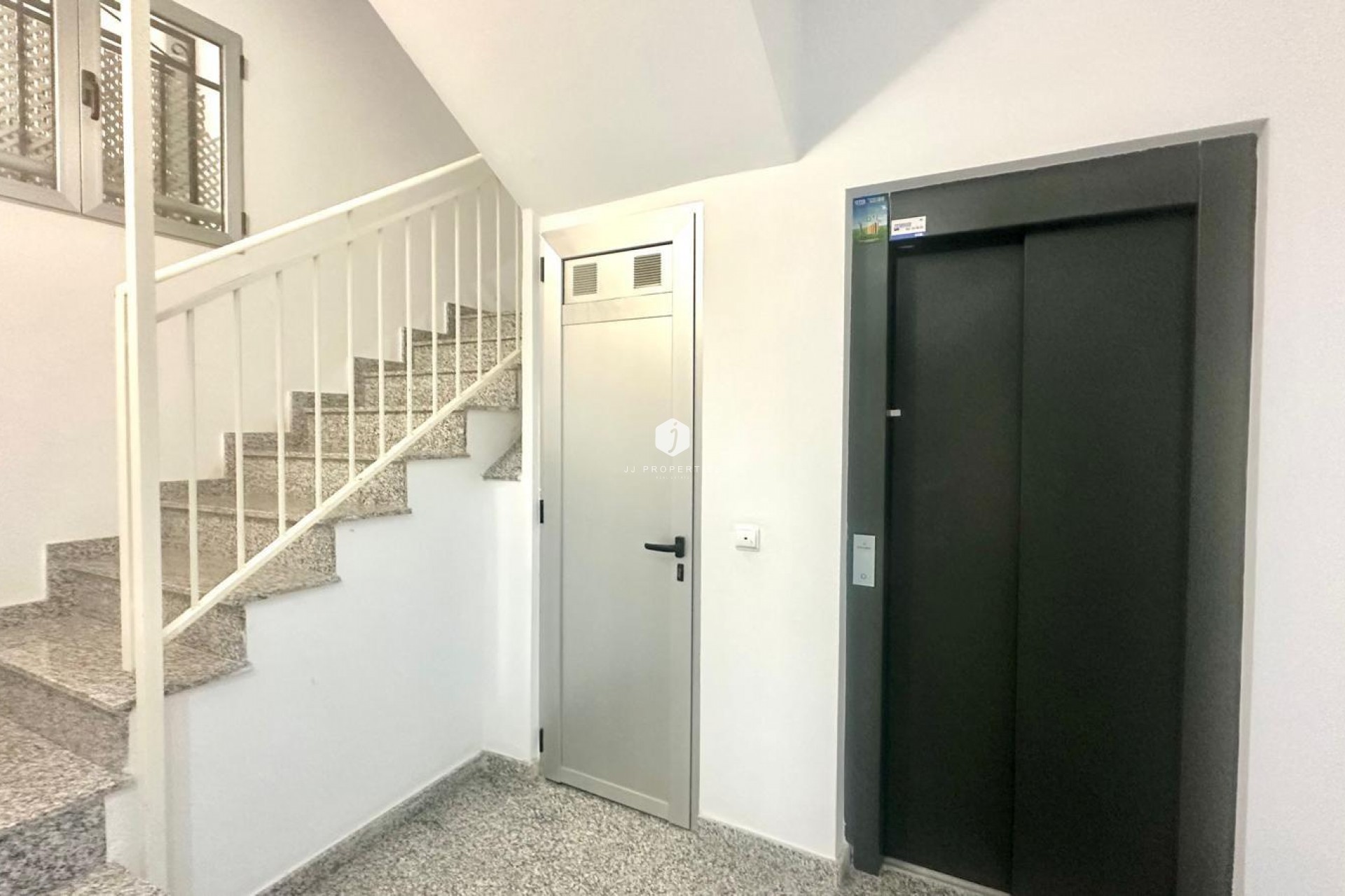 Aus zweiter Hand - Wohnung -
Torrevieja - La Mata