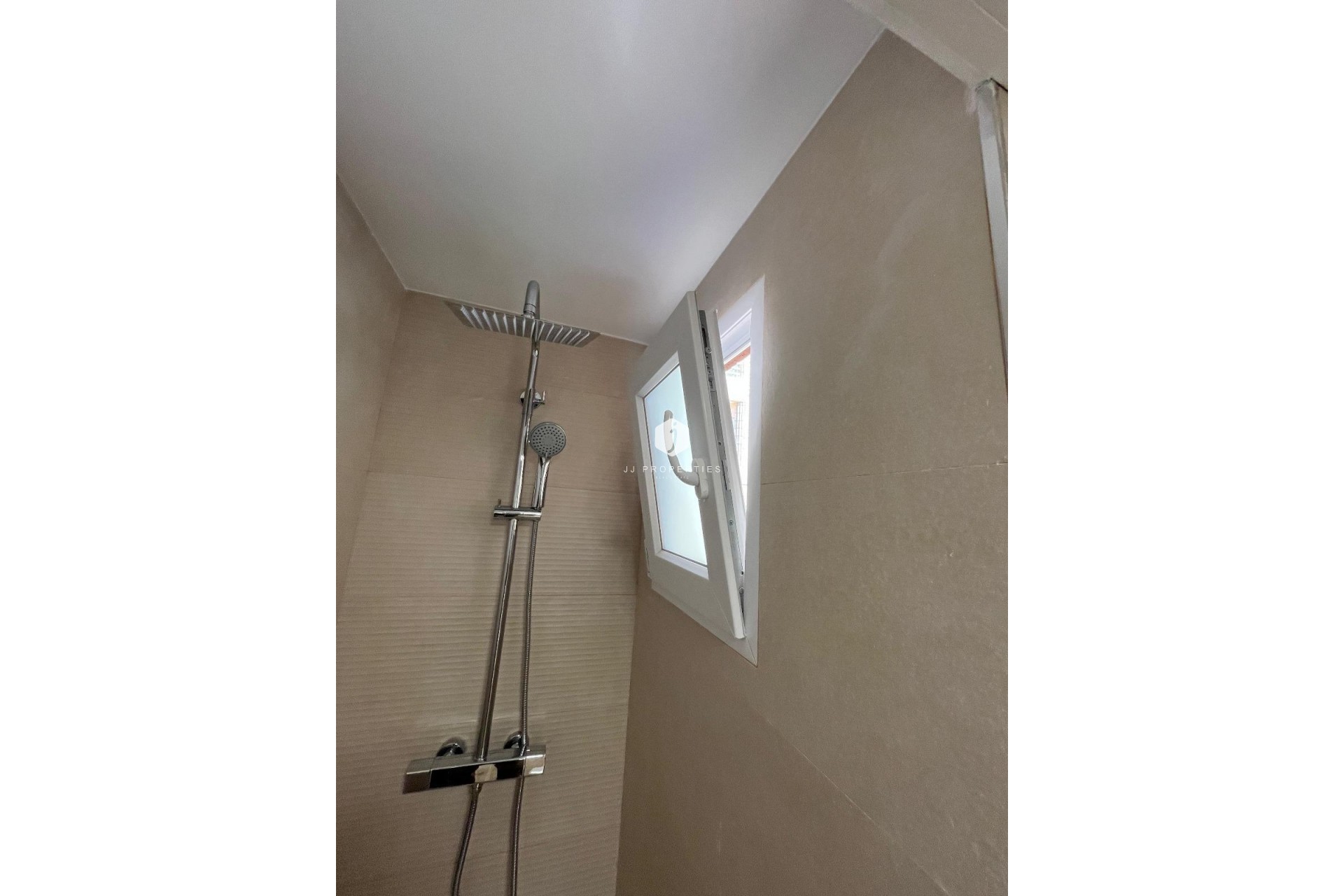 Aus zweiter Hand - Wohnung -
Torrevieja - La Mata