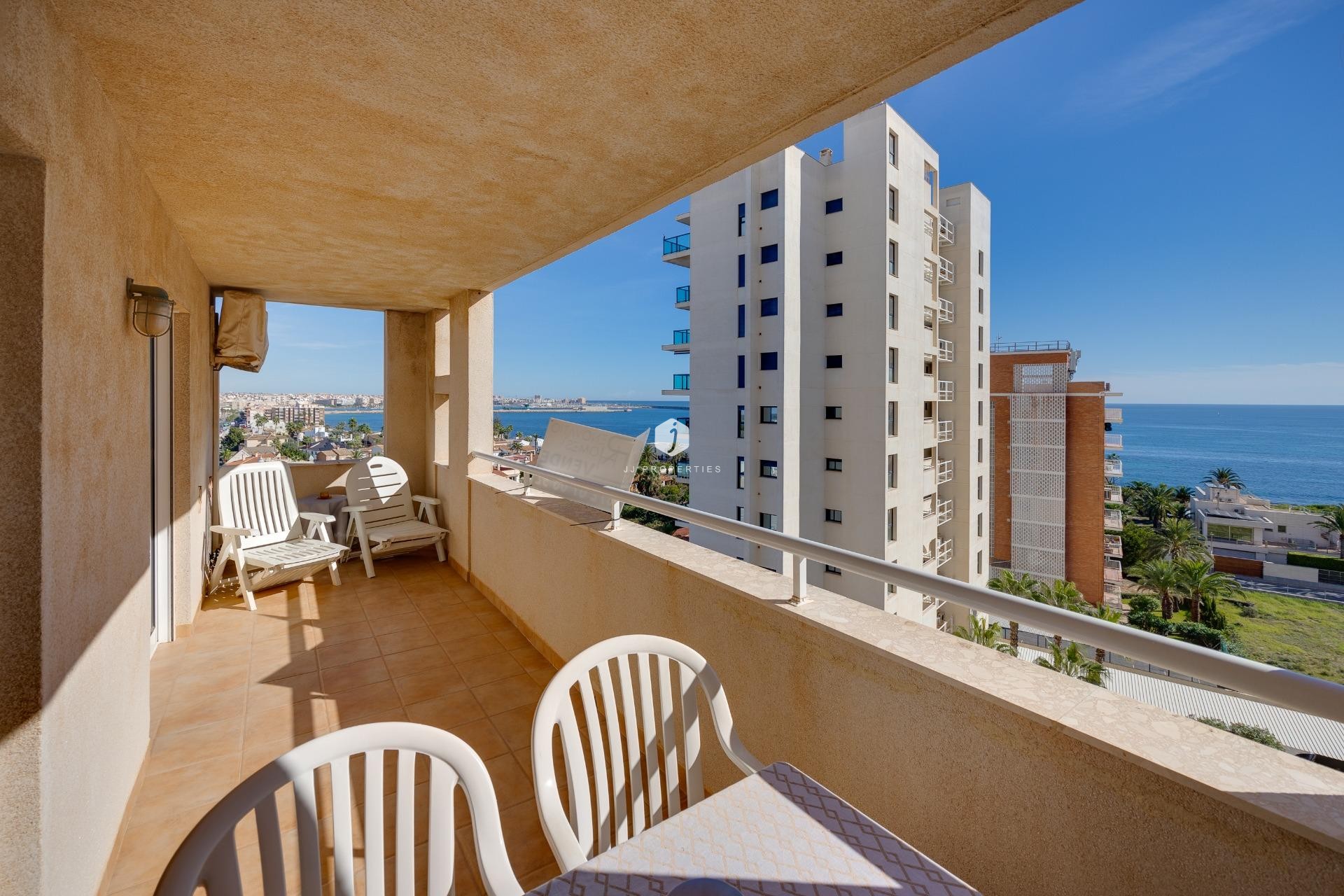 Aus zweiter Hand - Wohnung -
Torrevieja - La veleta