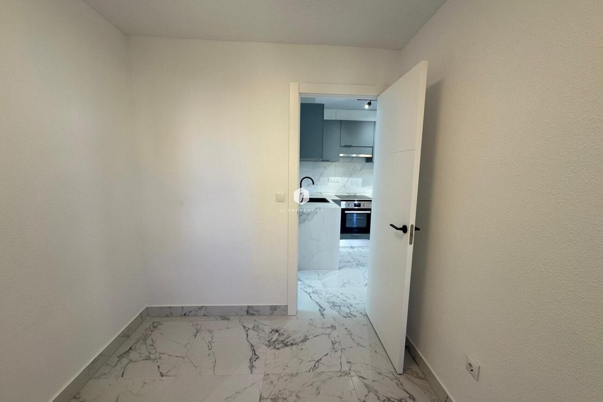 Aus zweiter Hand - Wohnung -
Torrevieja - La veleta