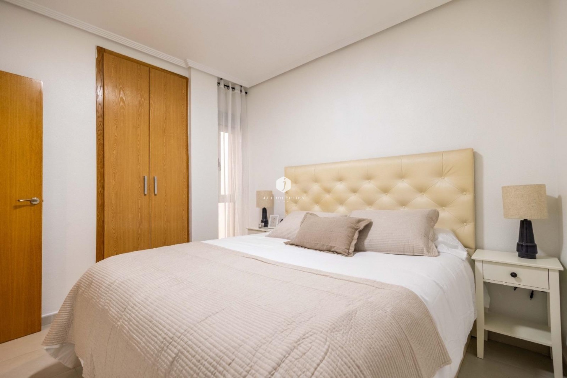 Aus zweiter Hand - Wohnung -
Torrevieja - Las calas