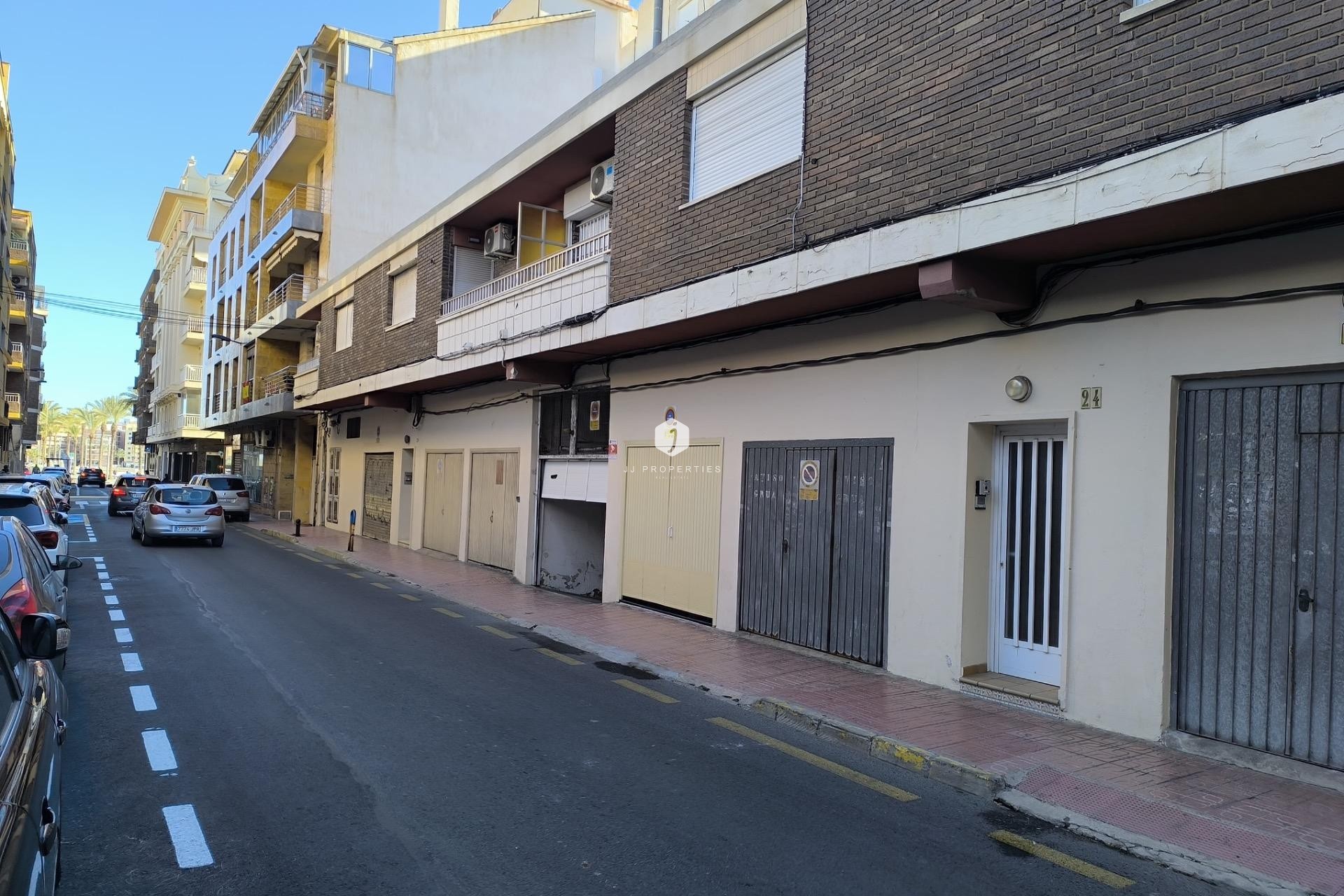 Aus zweiter Hand - Wohnung -
Torrevieja - Las Piscinas Naturales