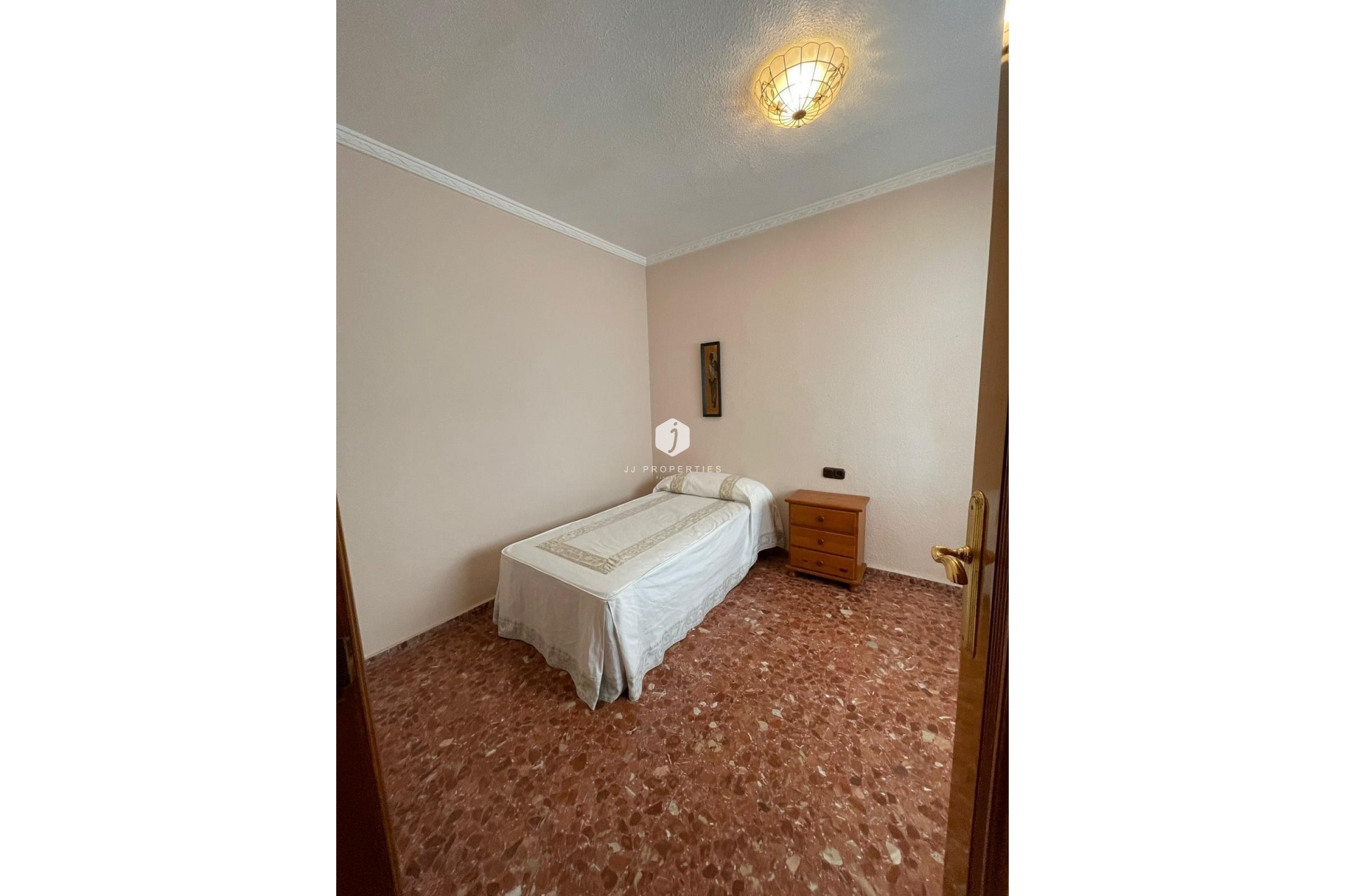 Aus zweiter Hand - Wohnung -
Torrevieja - Las Piscinas Naturales