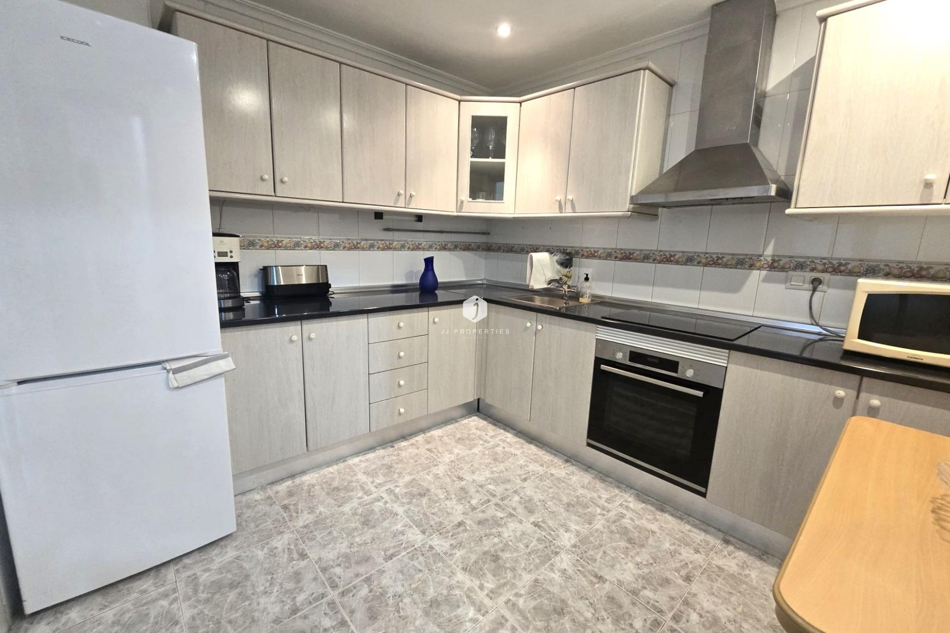 Aus zweiter Hand - Wohnung -
Torrevieja - Las Piscinas Naturales