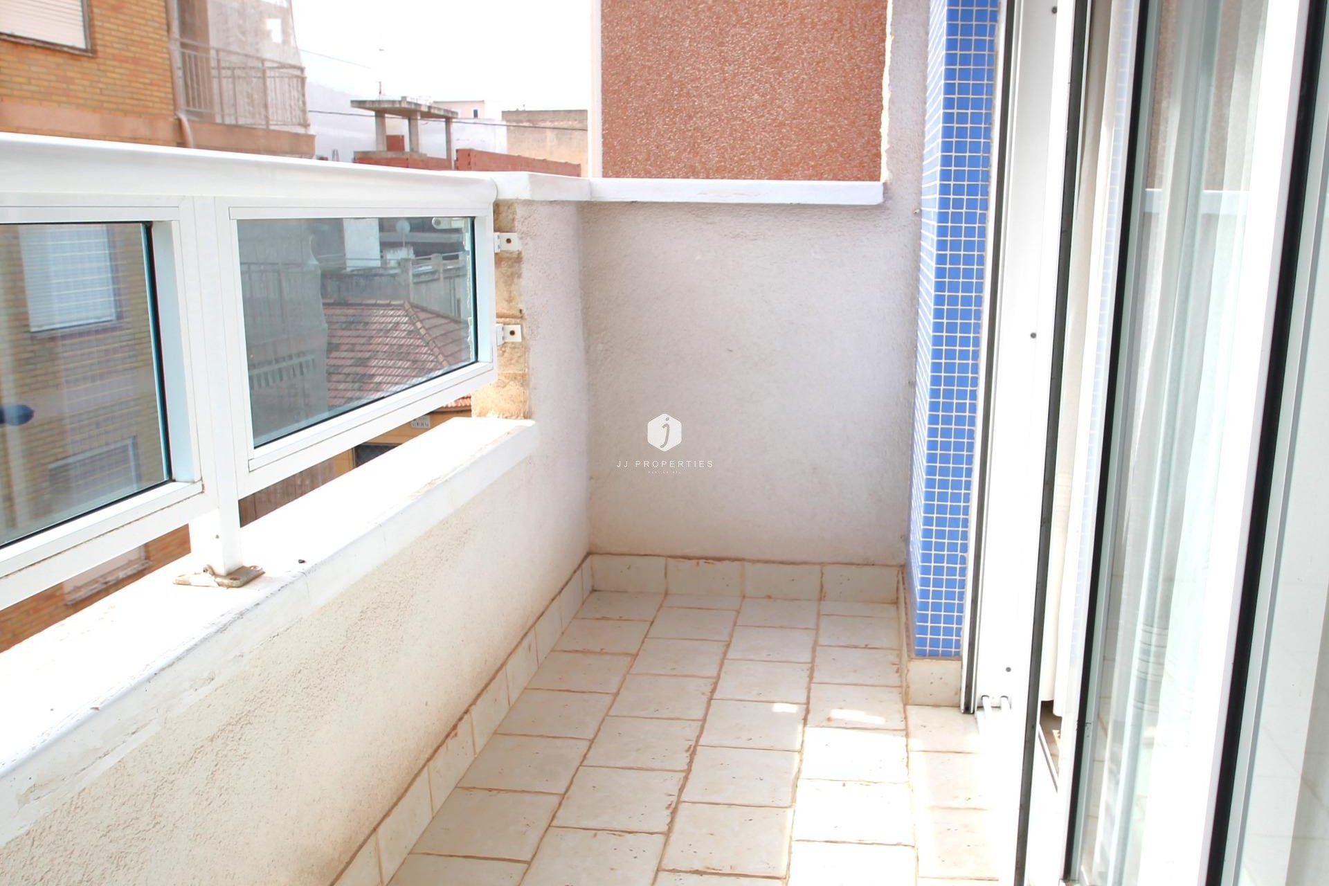 Aus zweiter Hand - Wohnung -
Torrevieja - Las Piscinas Naturales