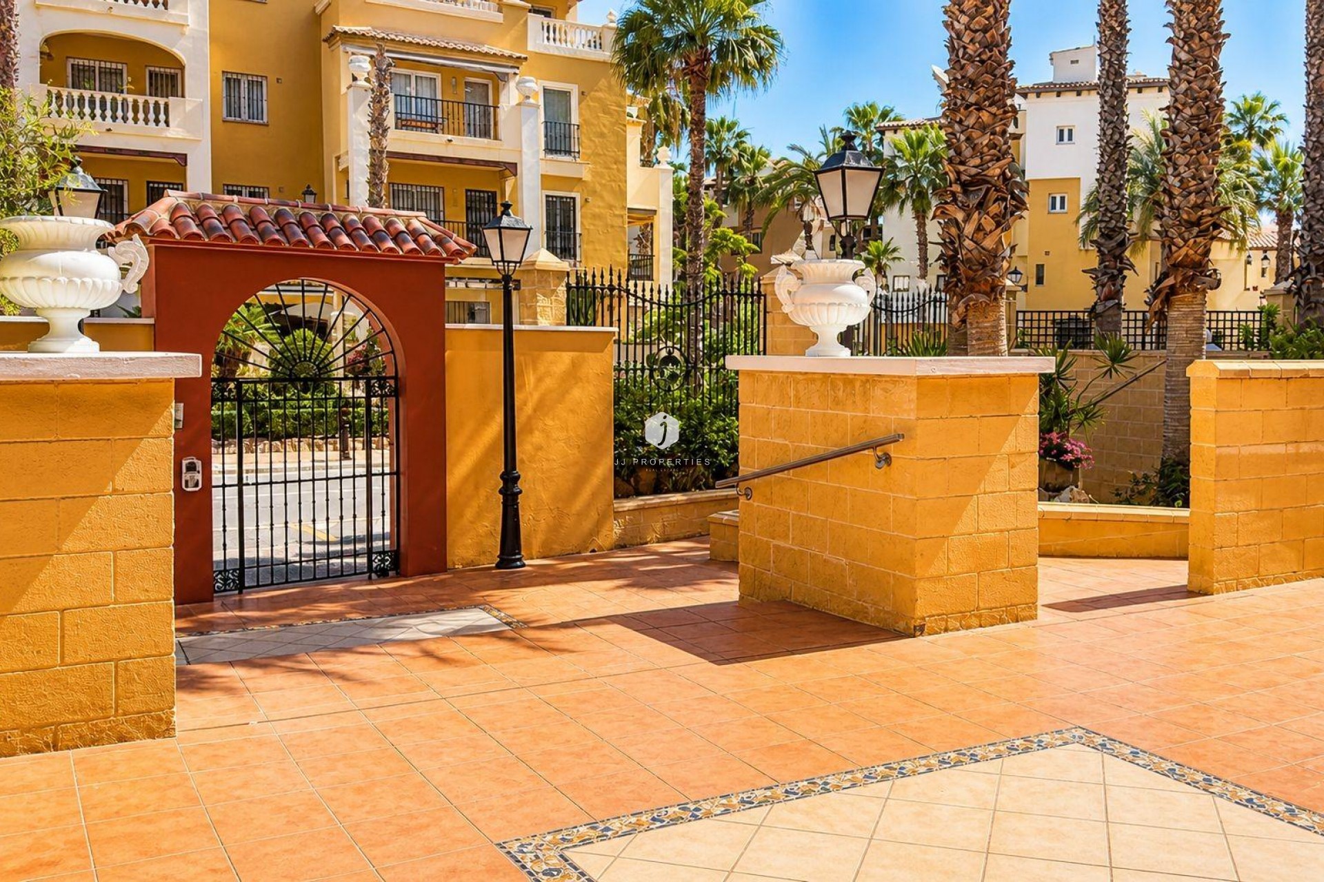 Aus zweiter Hand - Wohnung -
Torrevieja - Los Frutales
