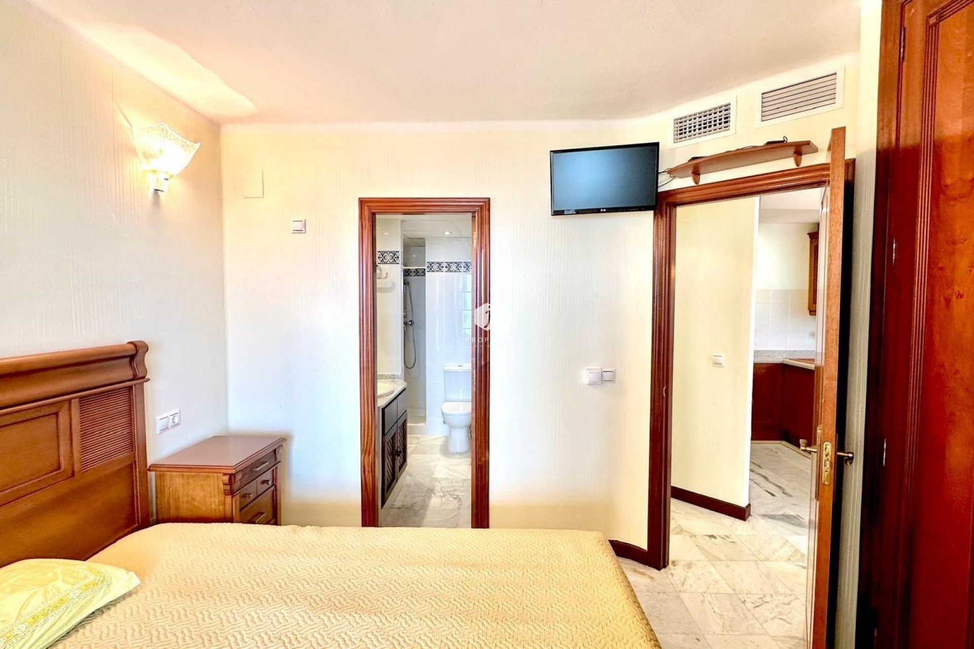 Aus zweiter Hand - Wohnung -
Torrevieja - Los Frutales