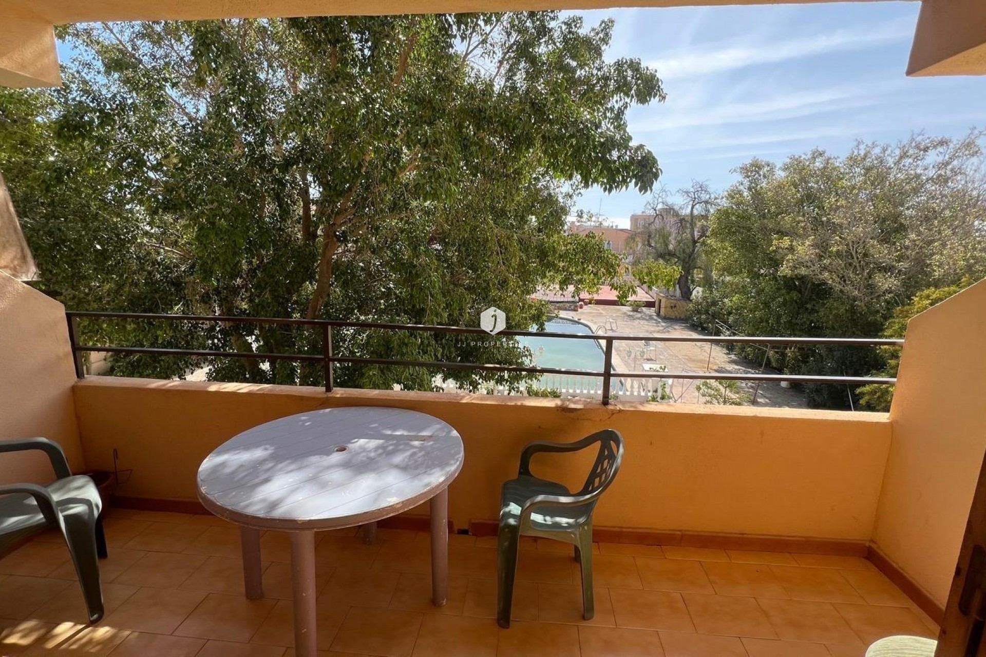 Aus zweiter Hand - Wohnung -
Torrevieja - Miramar - Torre Del Moro