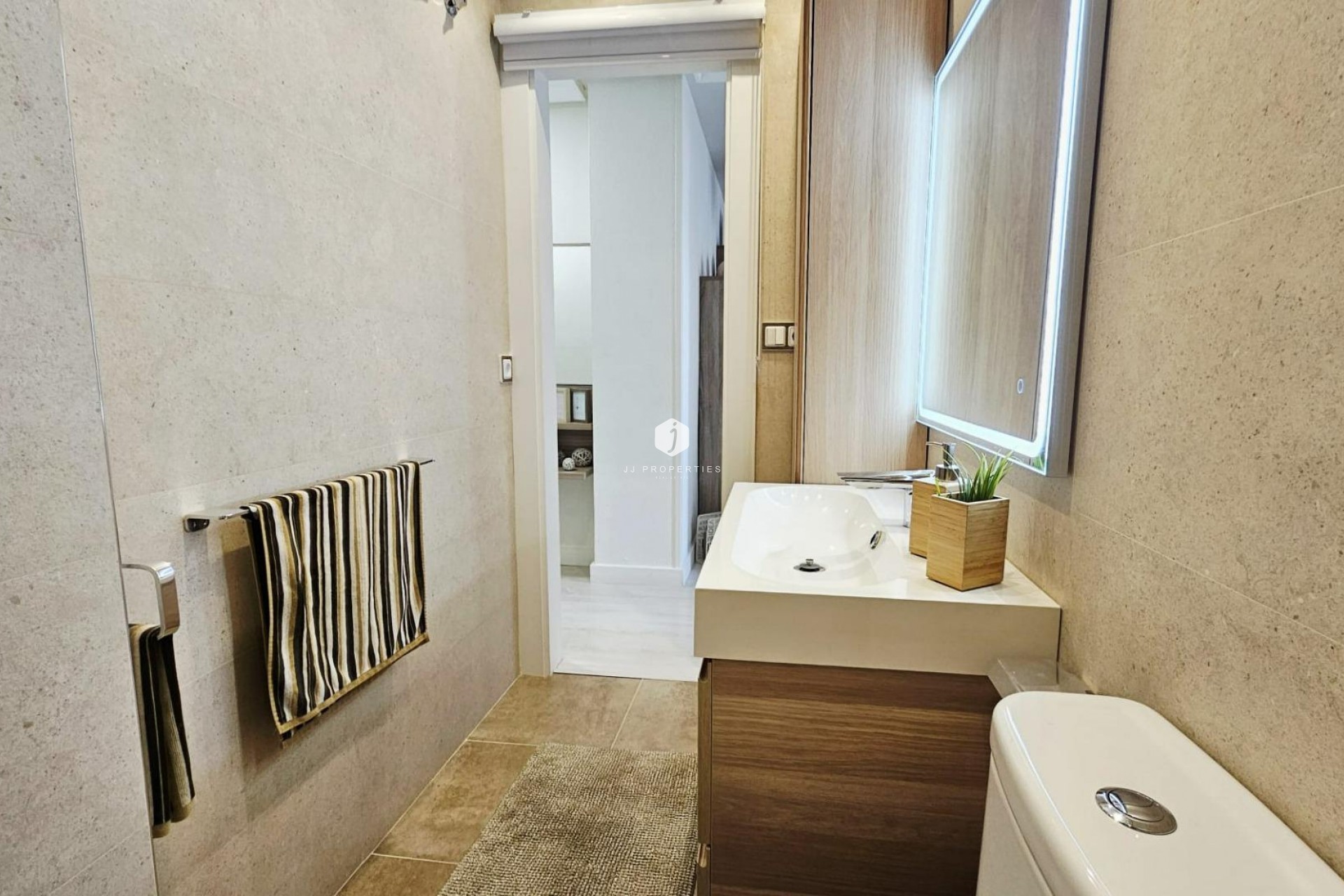 Aus zweiter Hand - Wohnung -
Torrevieja - Nueva Torrevieja