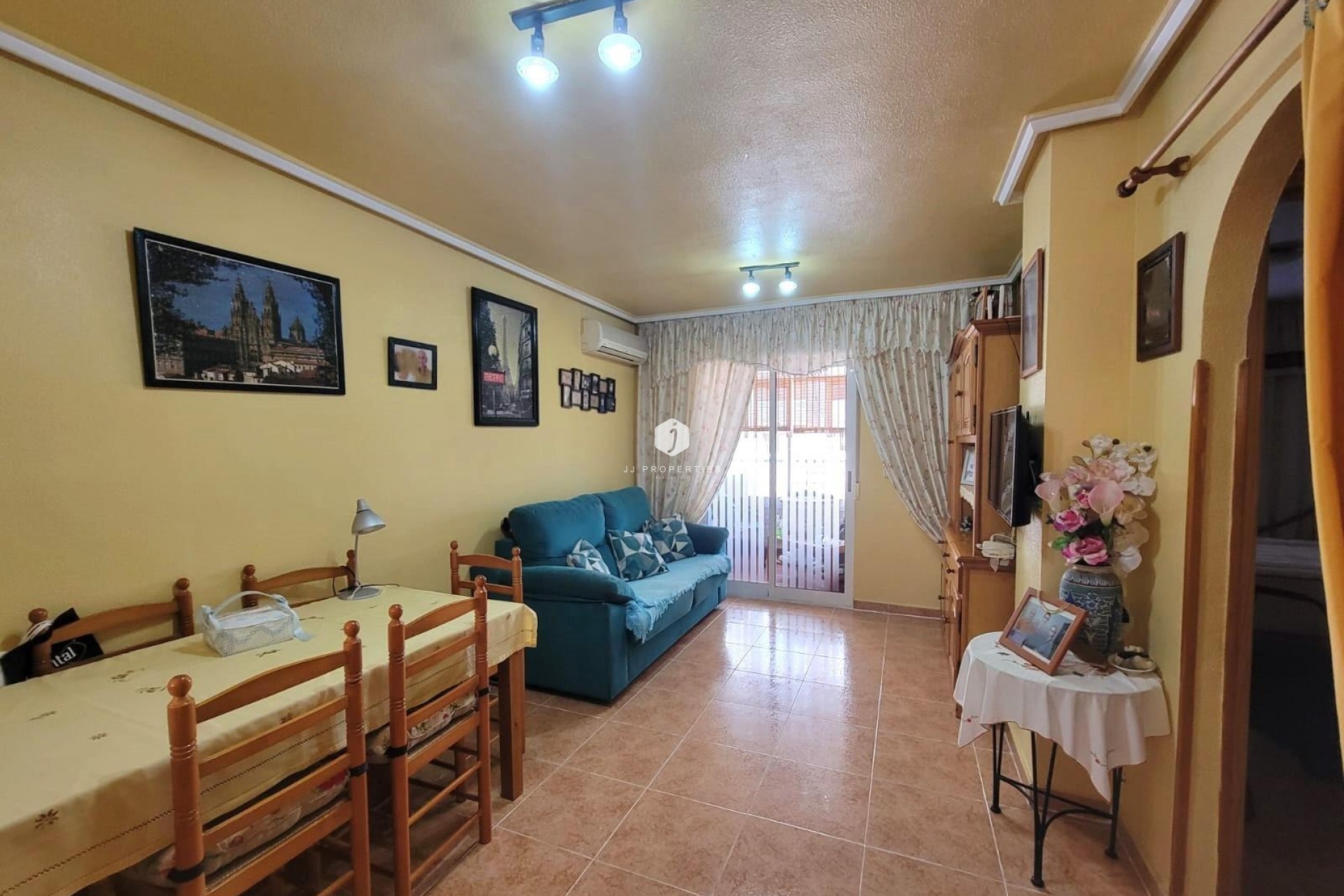 Aus zweiter Hand - Wohnung -
Torrevieja - Nueva Torrevieja