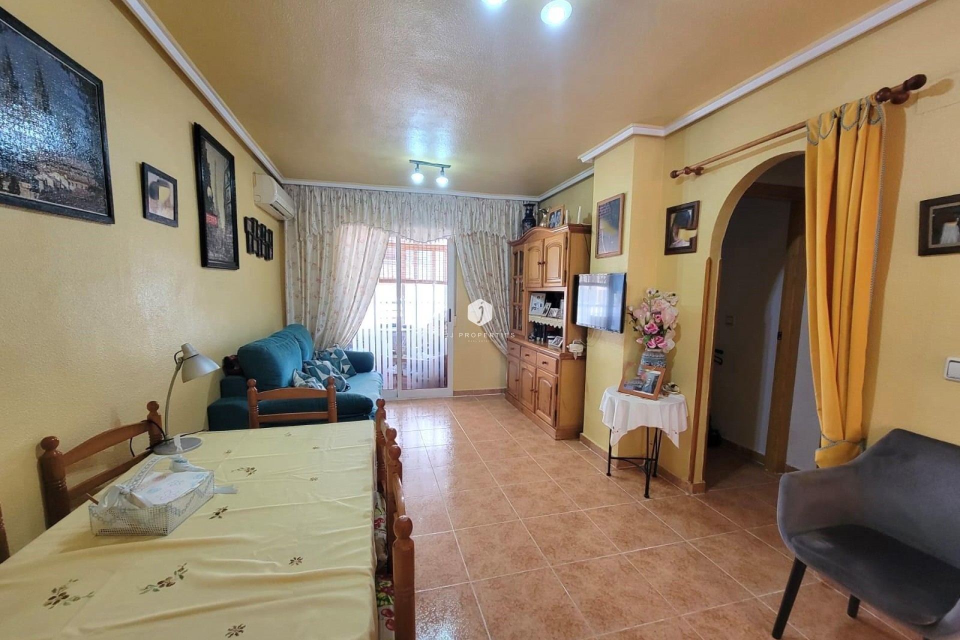 Aus zweiter Hand - Wohnung -
Torrevieja - Nueva Torrevieja