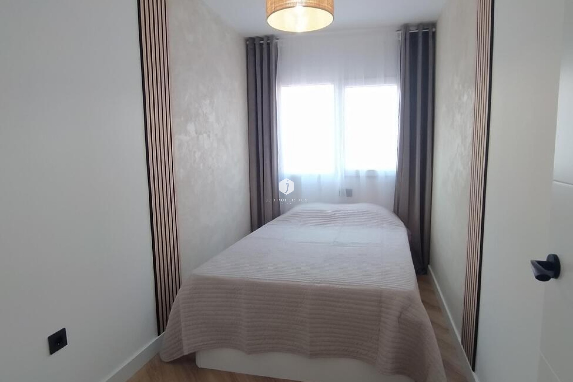 Aus zweiter Hand - Wohnung -
Torrevieja - PARQUE DE LAS NACIONES