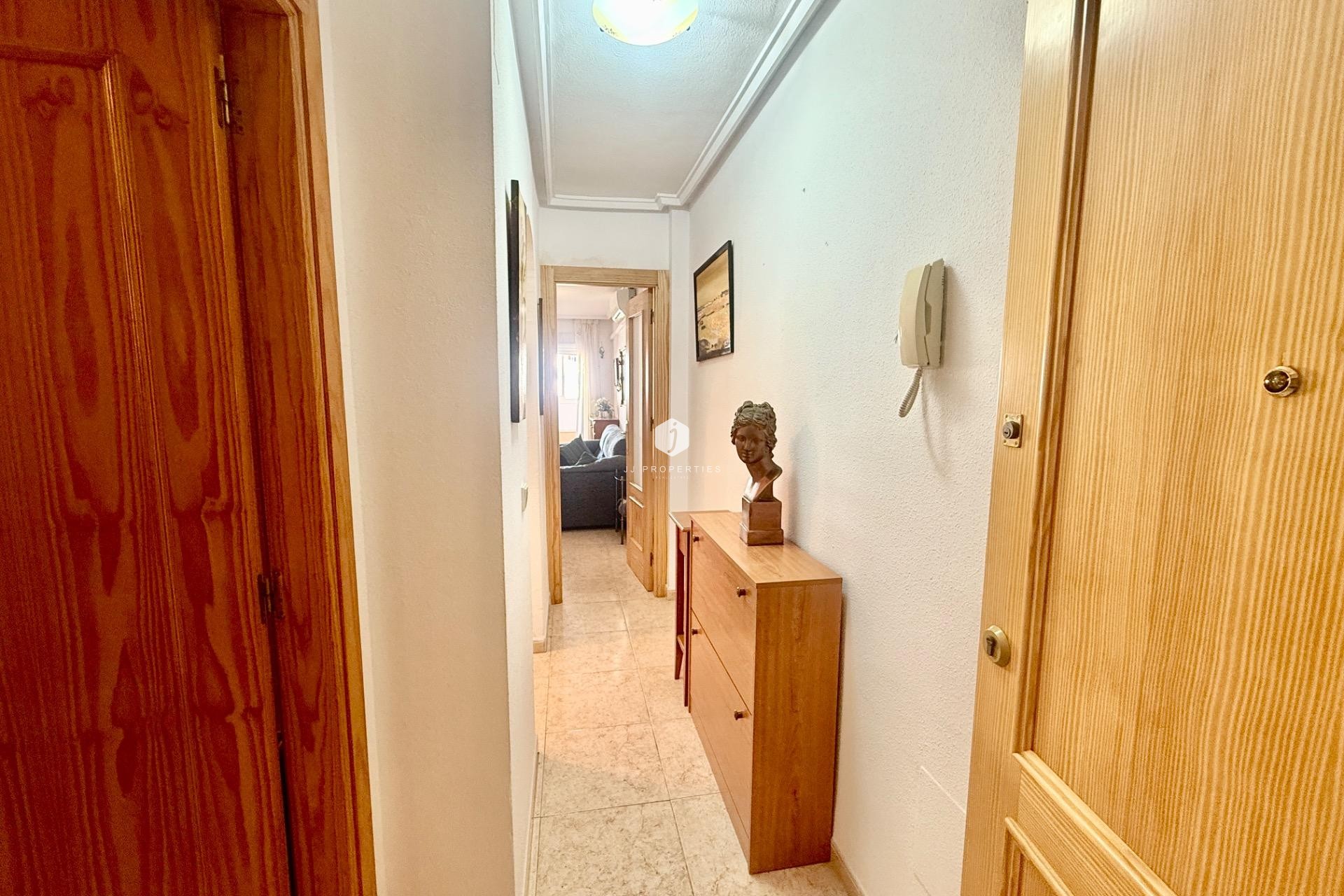 Aus zweiter Hand - Wohnung -
Torrevieja - PARQUE DE LAS NACIONES