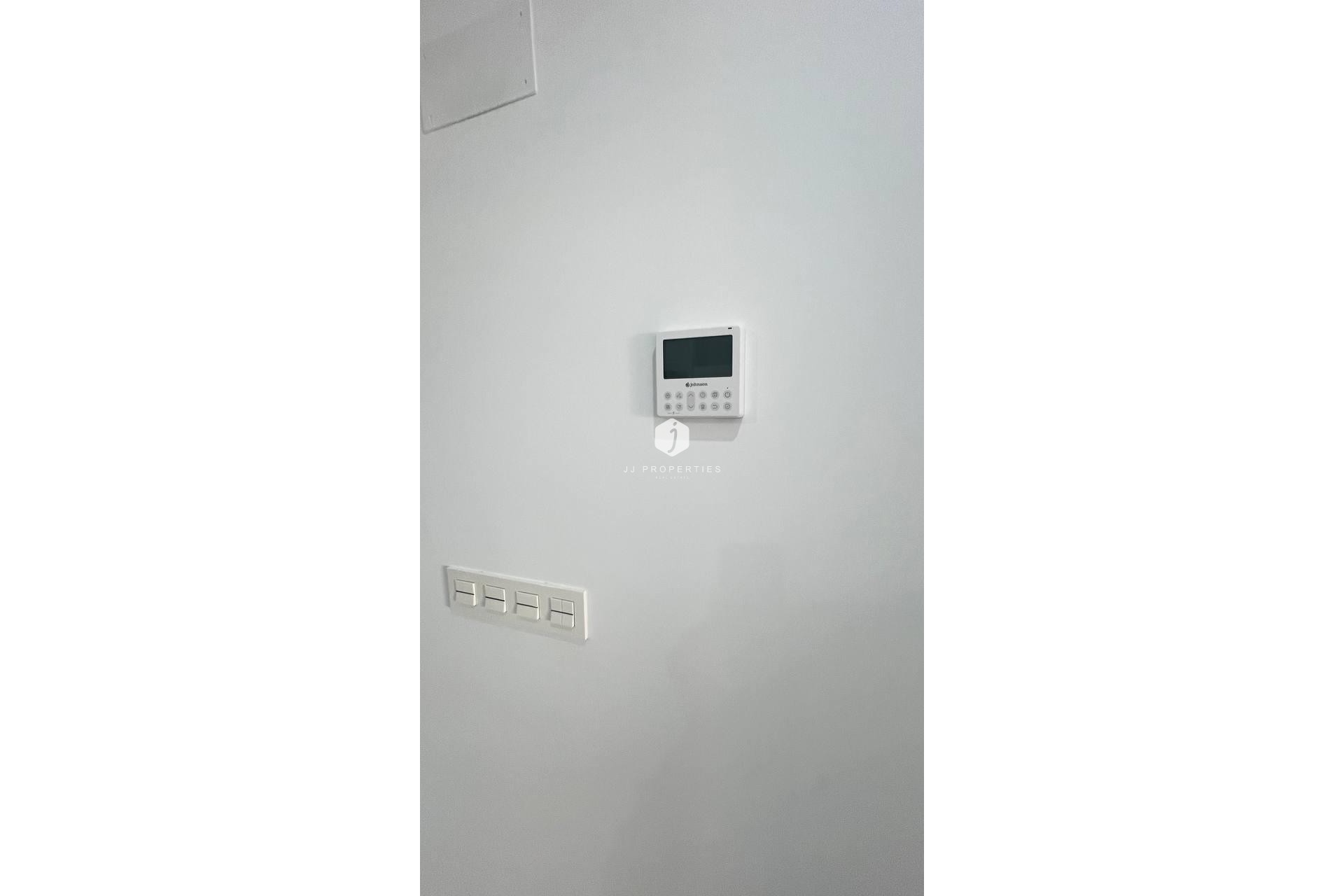 Aus zweiter Hand - Wohnung -
Torrevieja - PARQUE DE LAS NACIONES