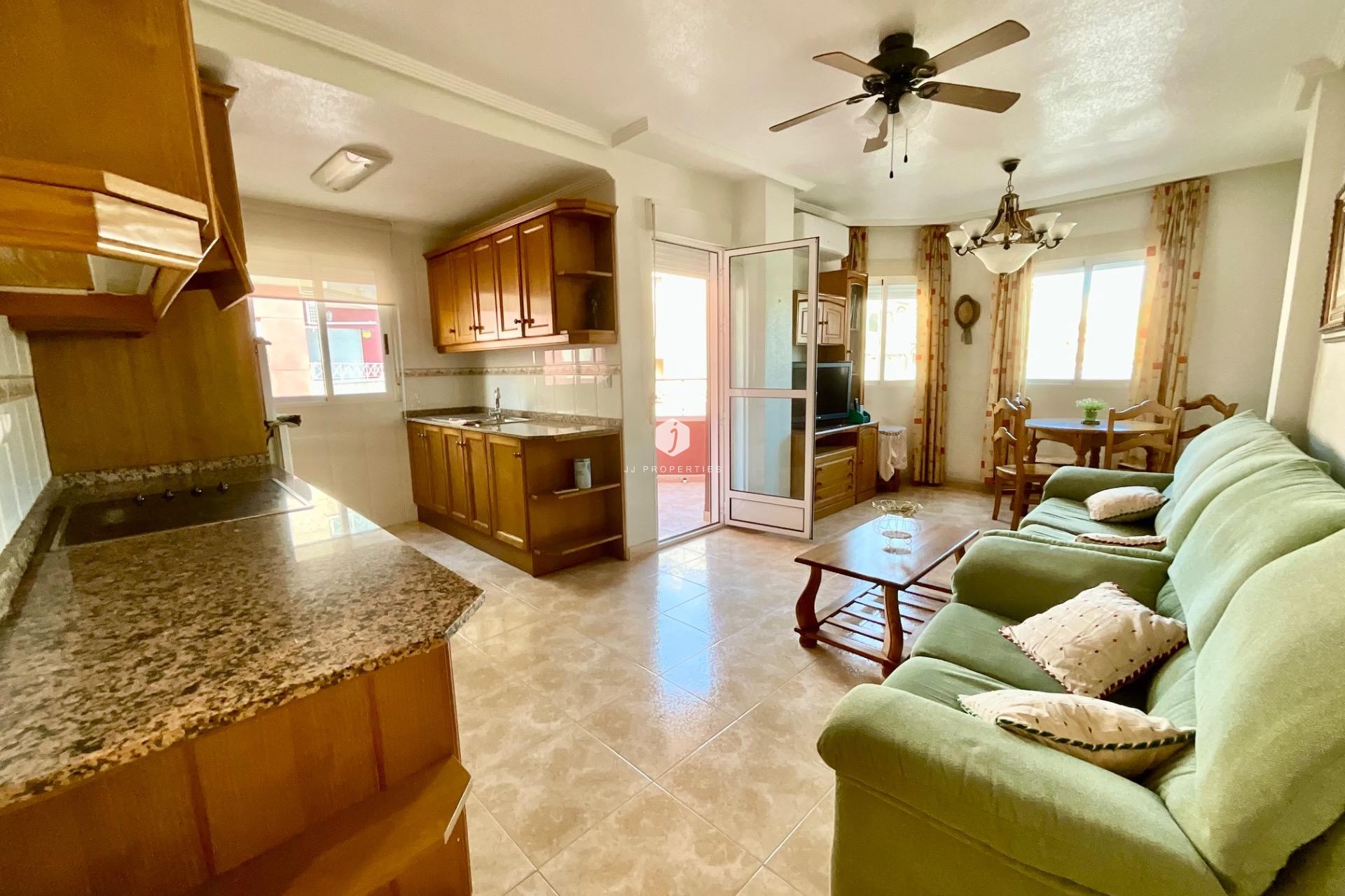 Aus zweiter Hand - Wohnung -
Torrevieja - PARQUE DE LAS NACIONES